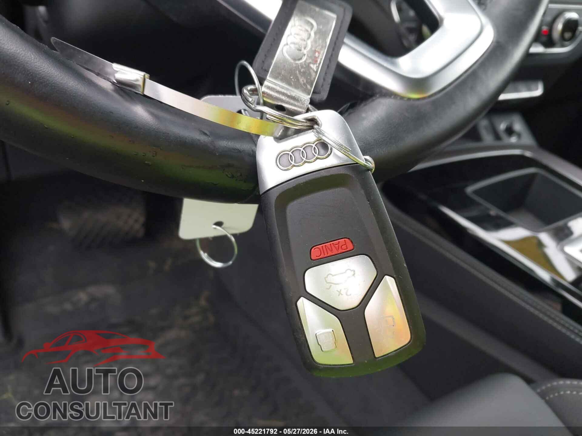 AUDI Q5 2021 - WA1CAAFY0M2021710