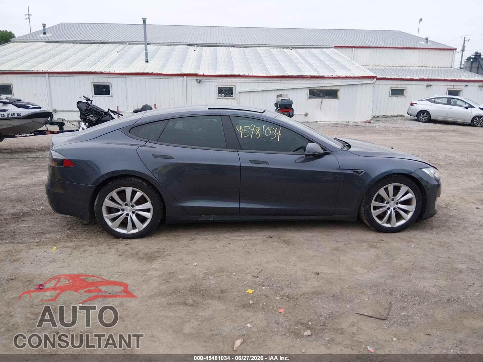 TESLA MODEL S 2015 - 5YJSA1S29FF093993