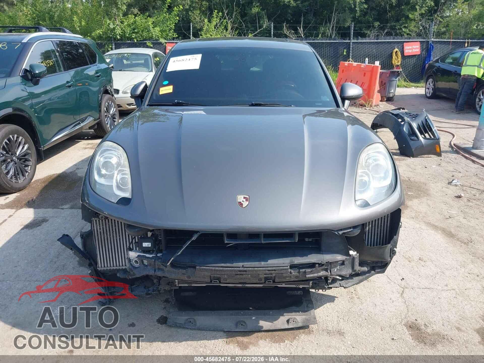 PORSCHE MACAN 2015 - WP1AB2A59FLB67614