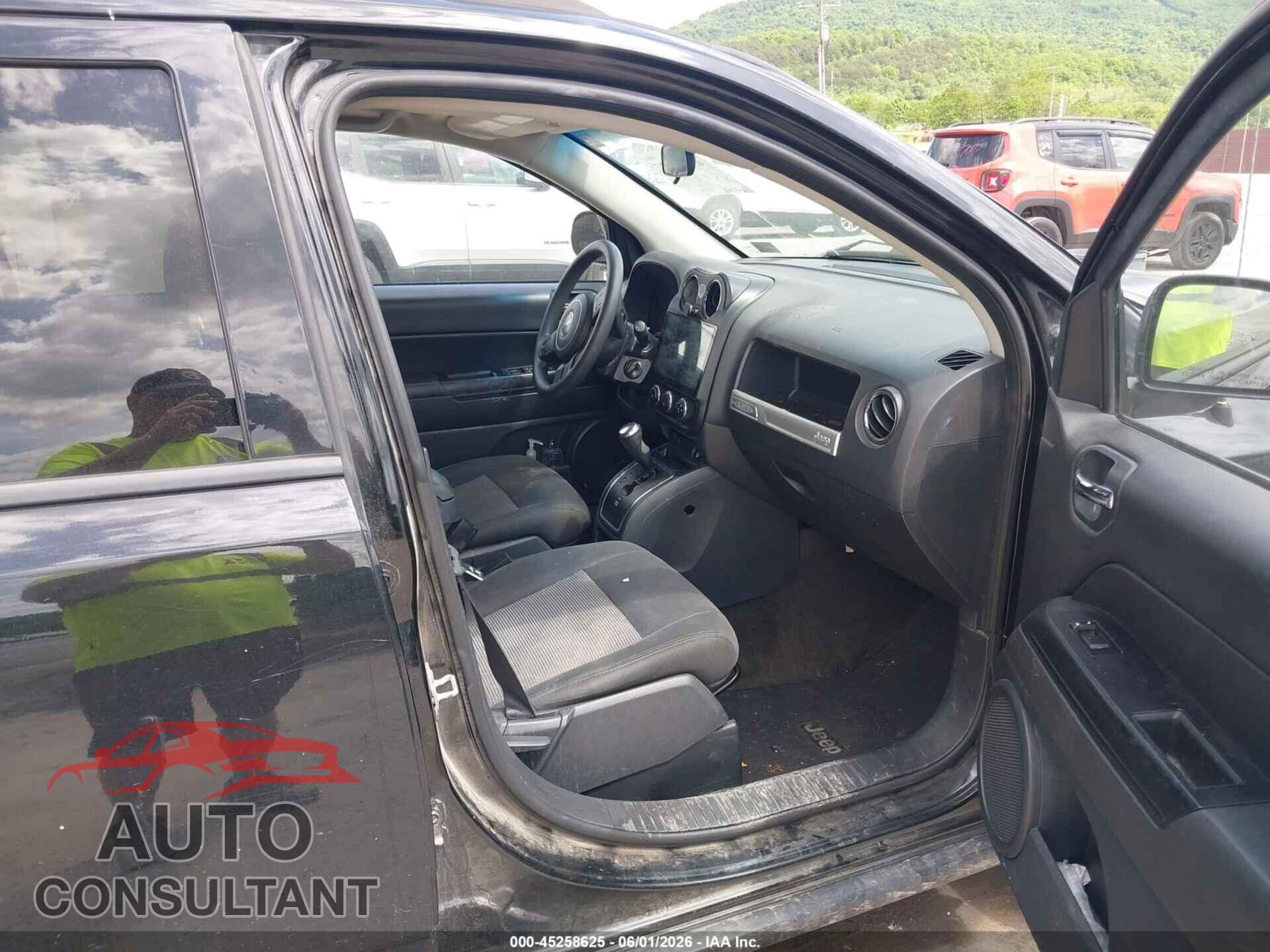 JEEP COMPASS 2015 - 1C4NJDBB2FD423835