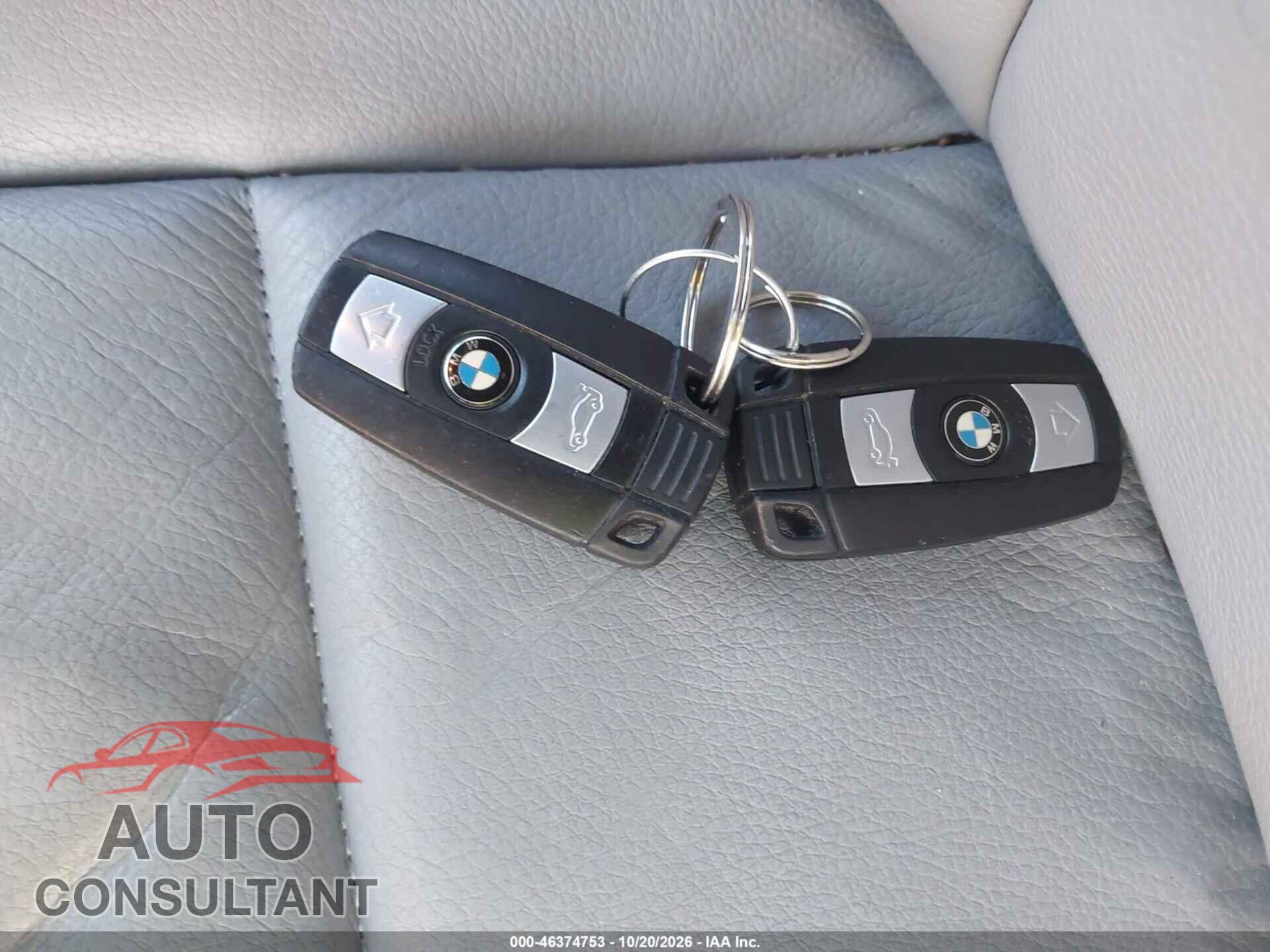 BMW 128I 2011 - WBAUL7C52BVM80599