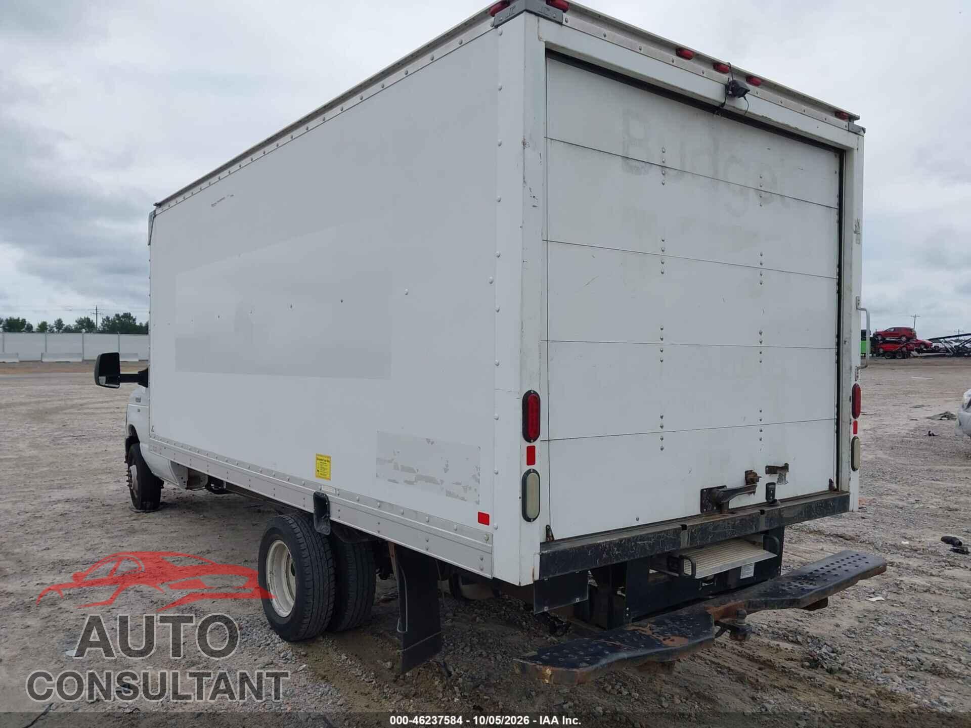 FORD E-350 CUTAWAY 2015 - 1FDWE3FL2FDA04692