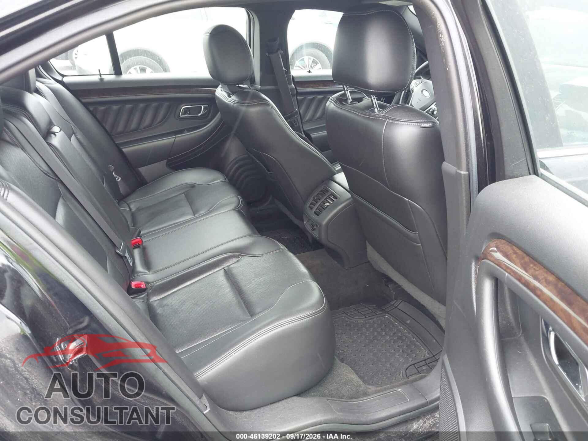 FORD TAURUS 2016 - 1FAHP2F88GG120109