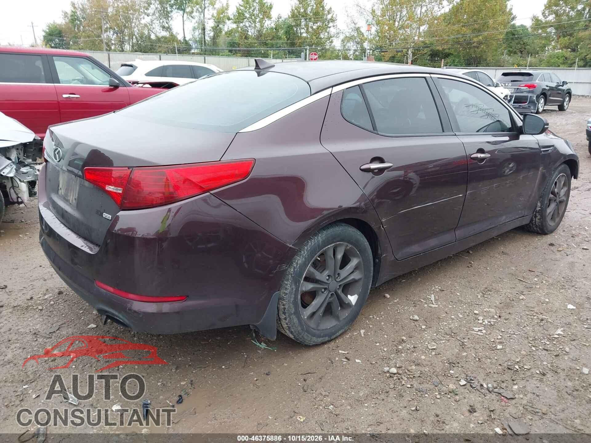 KIA OPTIMA 2011 - KNAGN4A76B5048785