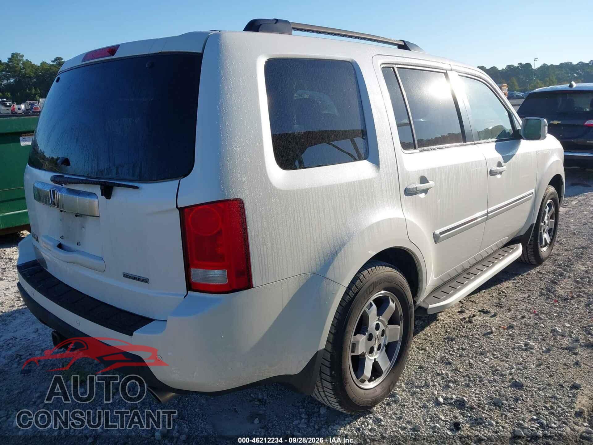 HONDA PILOT 2011 - 5FNYF3H97BB039596