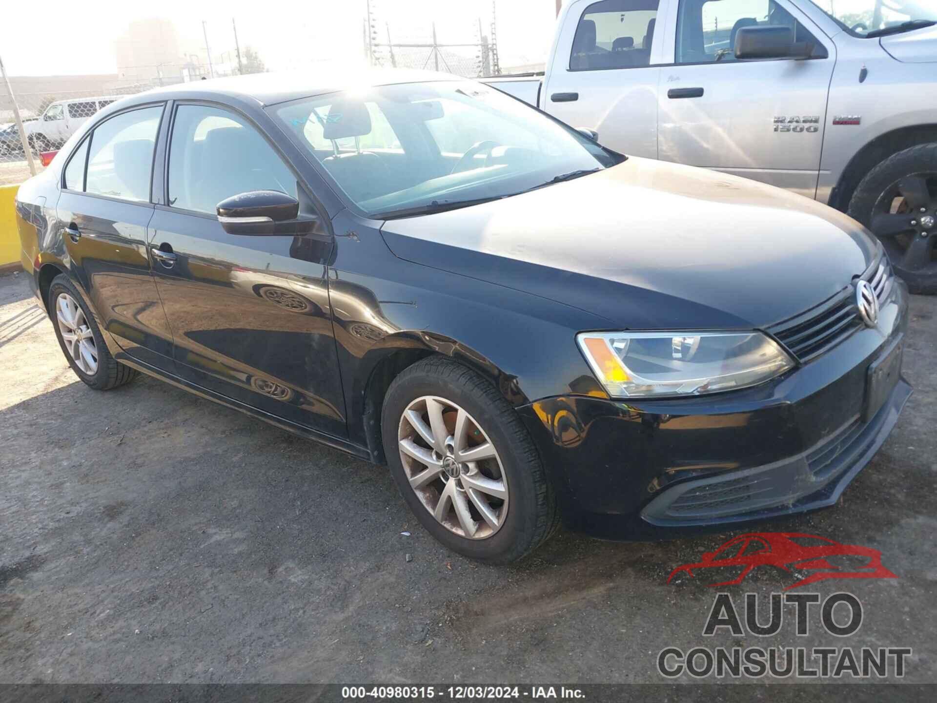 VOLKSWAGEN JETTA 2012 - 3VWDP7AJ5CM107931