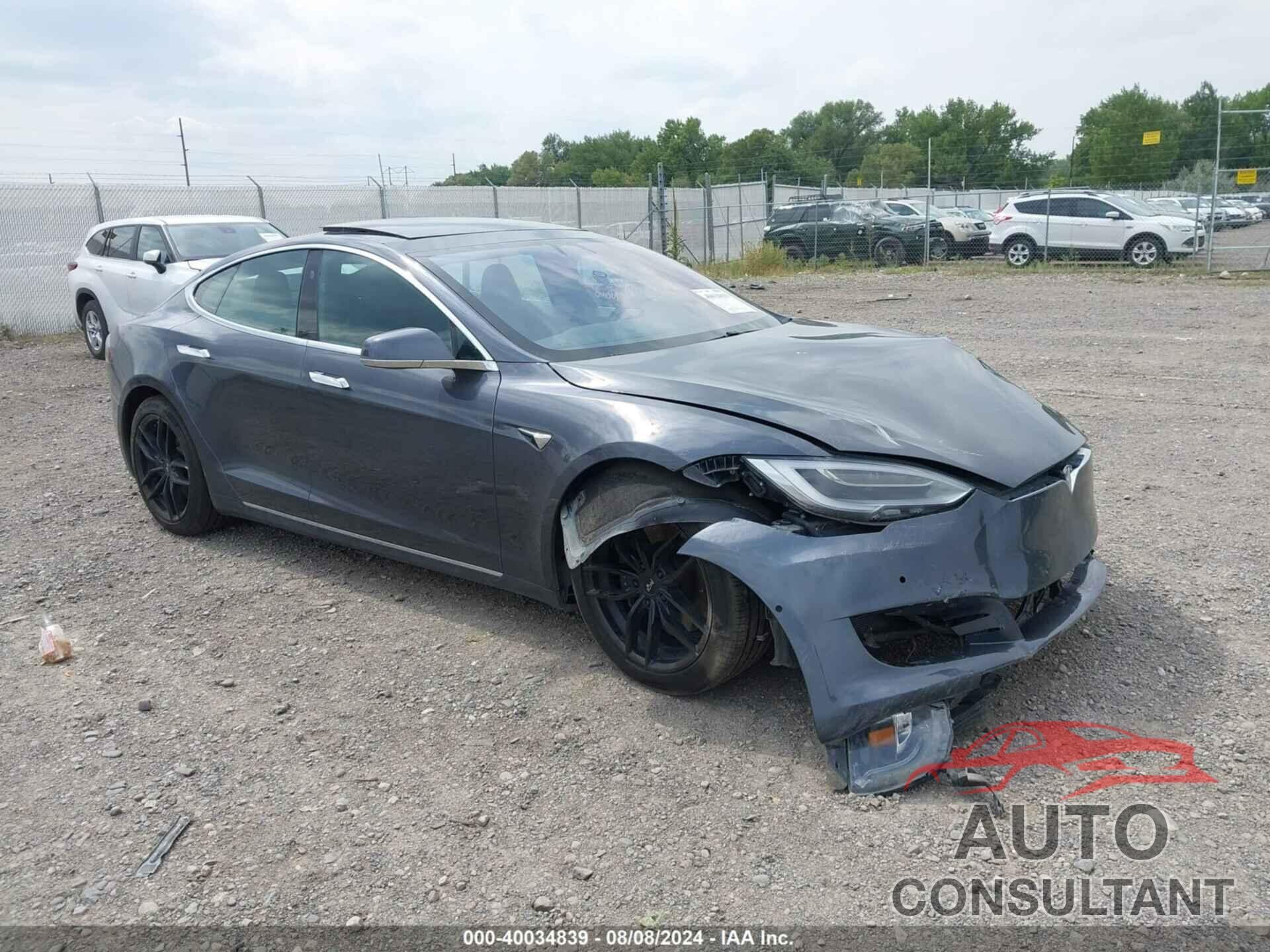 TESLA MODEL S 2019 - 5YJSA1E22KF300407