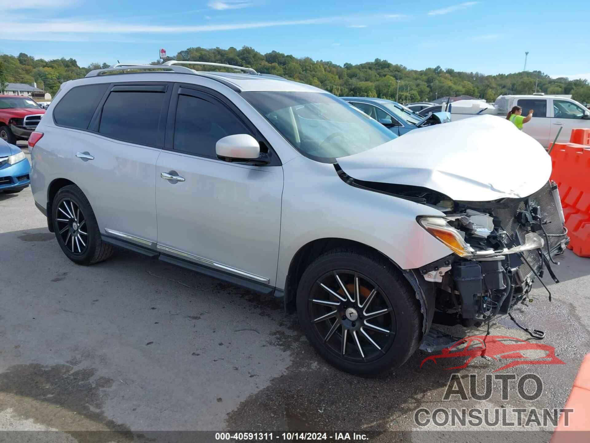 NISSAN PATHFINDER 2013 - 5N1AR2MM8DC676683