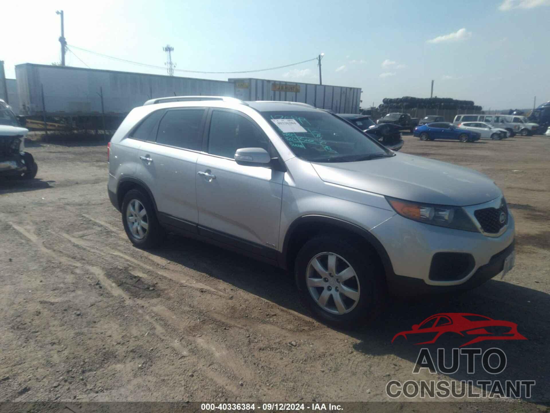 KIA SORENTO 2011 - 5XYKTDA23BG107872