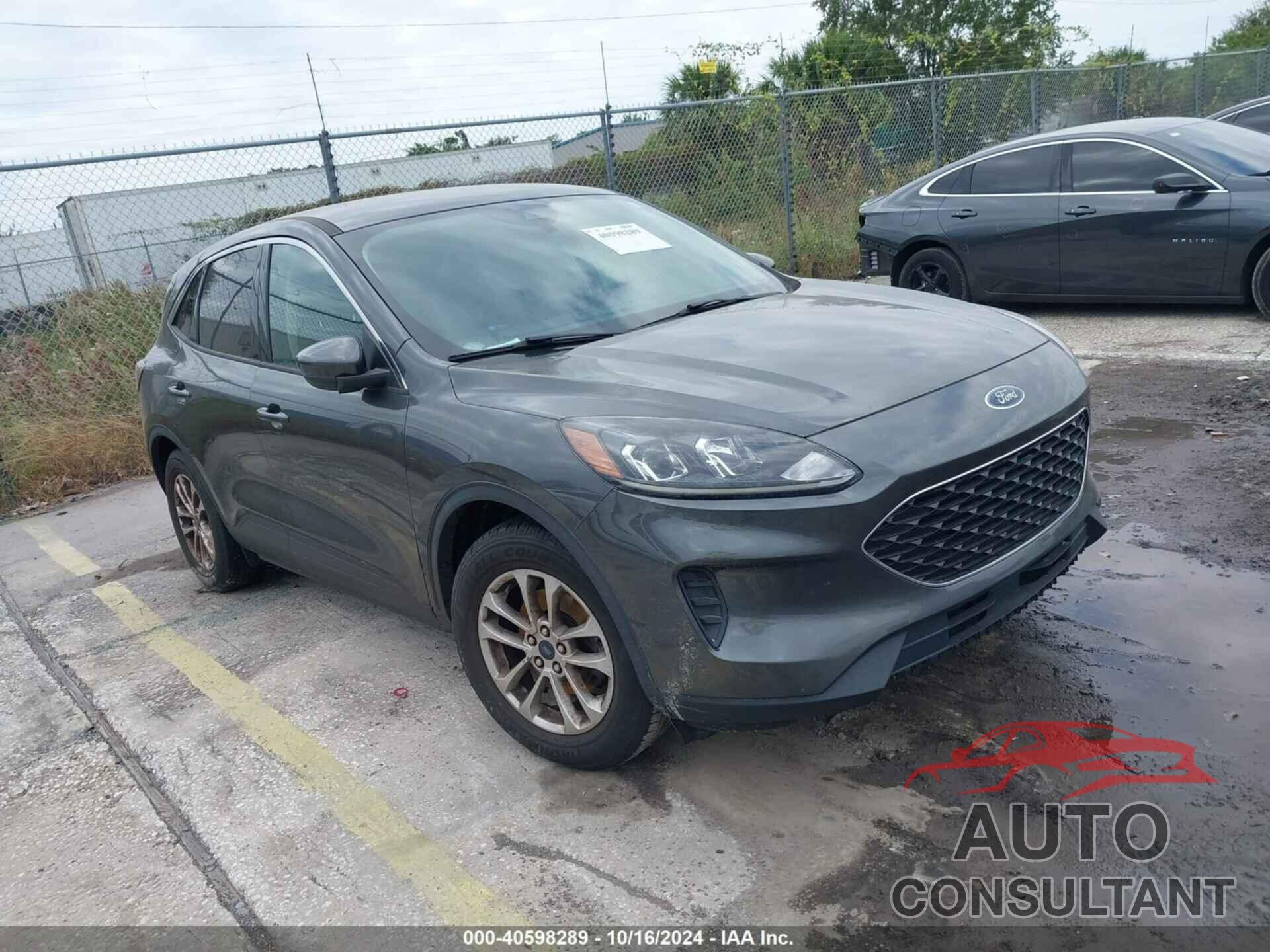 FORD ESCAPE 2020 - 1FMCU0G61LUA94409