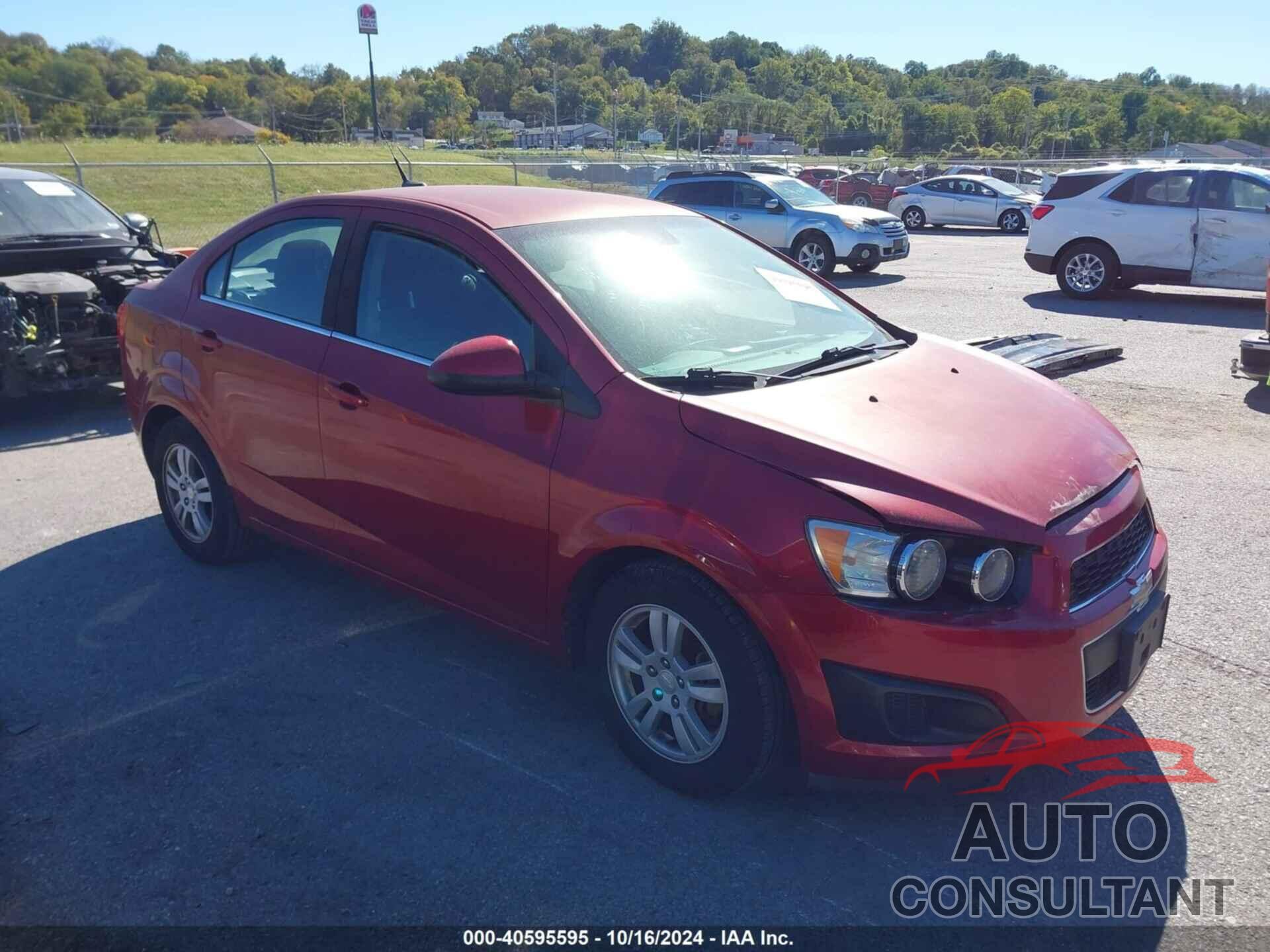 CHEVROLET SONIC 2013 - 1G1JC5SB9D4236502