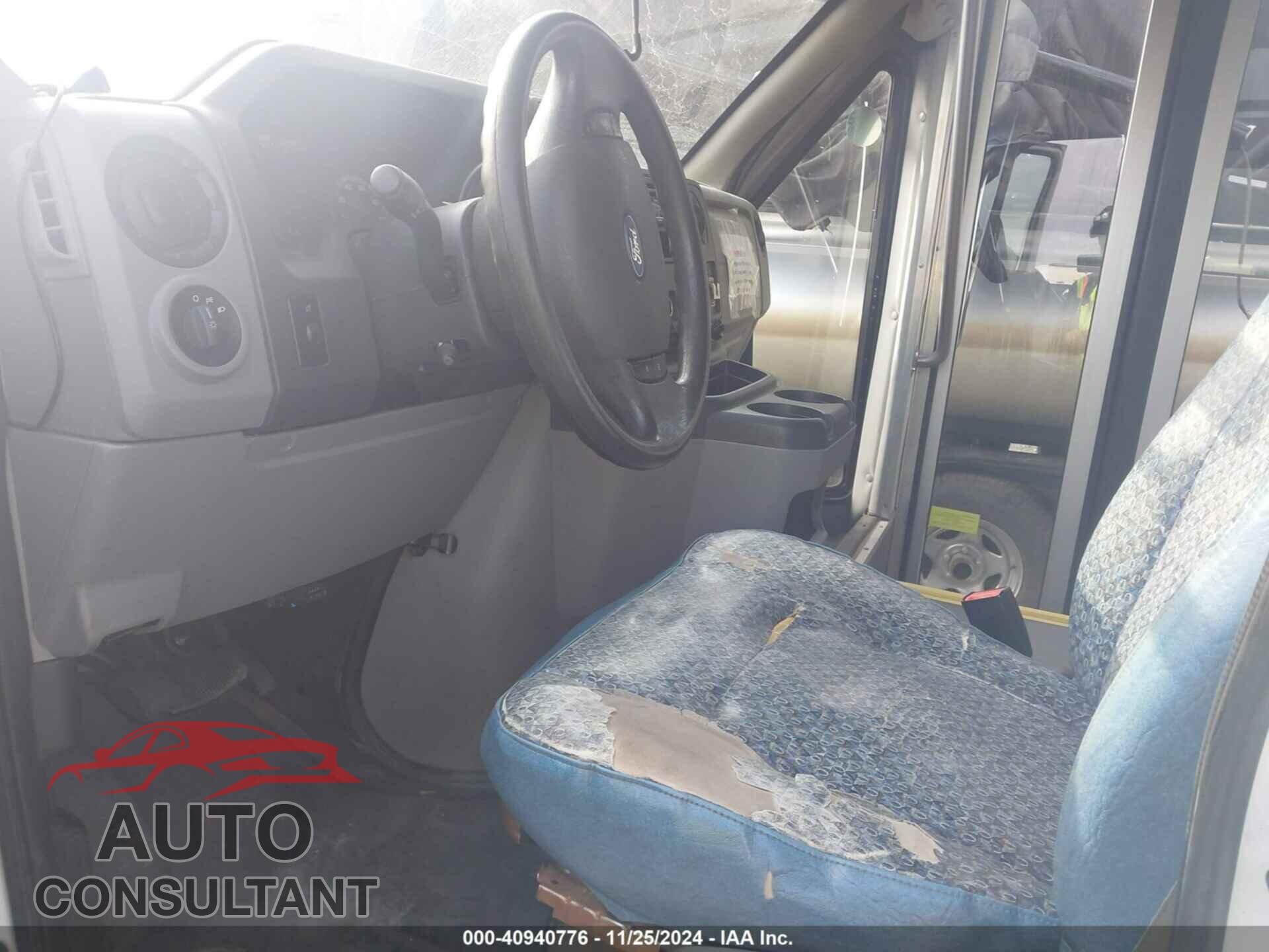 FORD E-450 CUTAWAY 2013 - 1FDFE4FS6DDA23062
