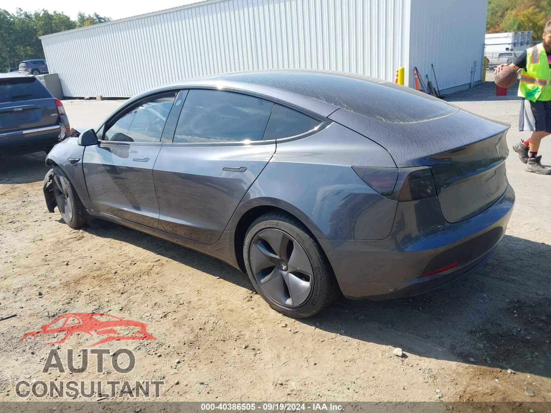 TESLA MODEL 3 2018 - 5YJ3E1EB5JF150686