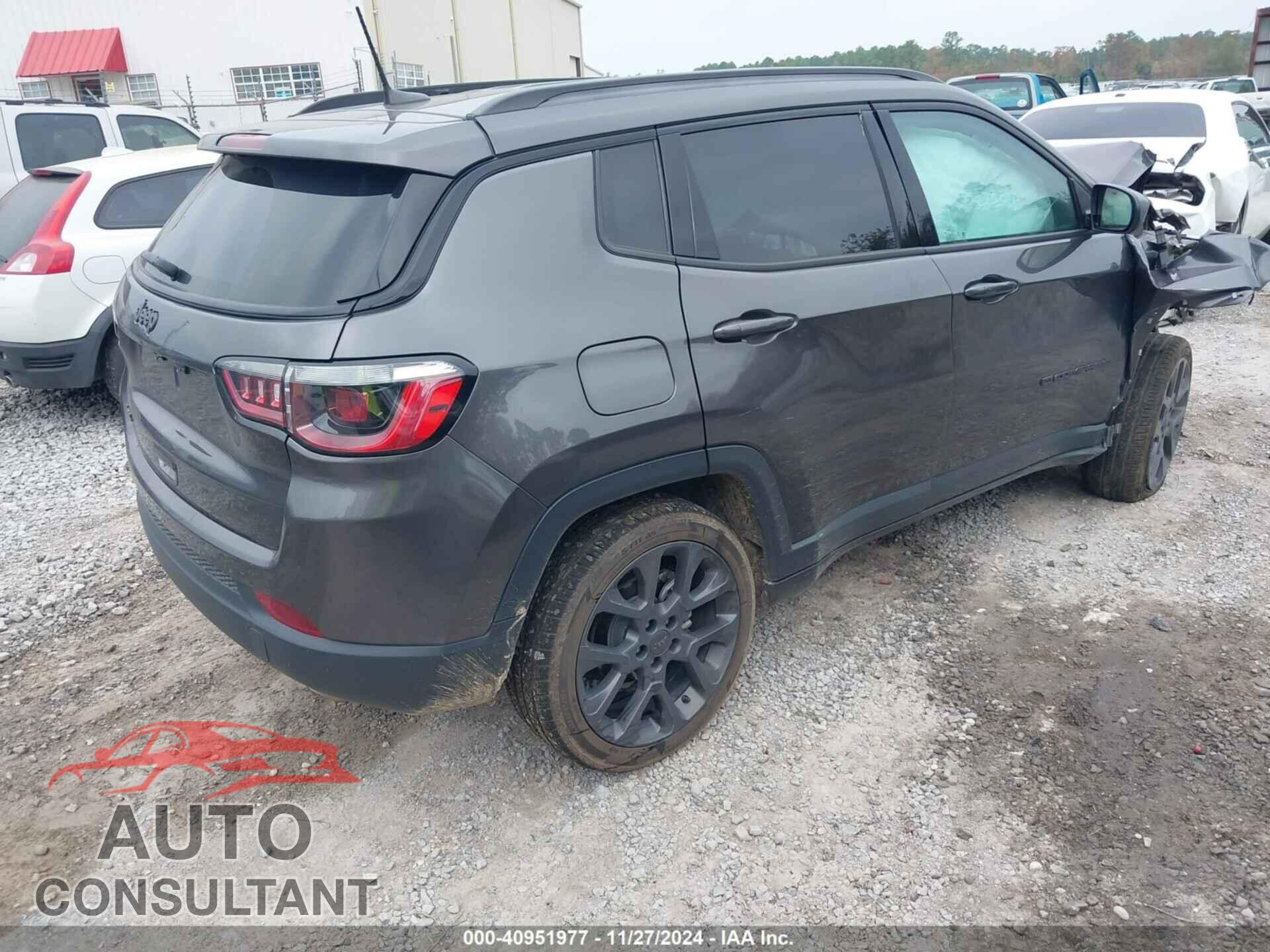 JEEP COMPASS 2021 - 3C4NJDEB0MT593128