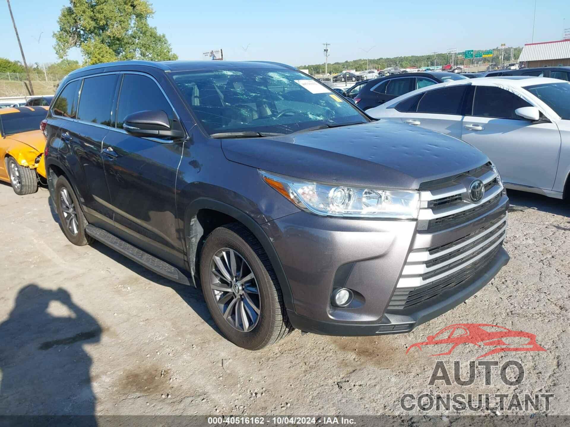 TOYOTA HIGHLANDER 2019 - 5TDJZRFH7KS950268