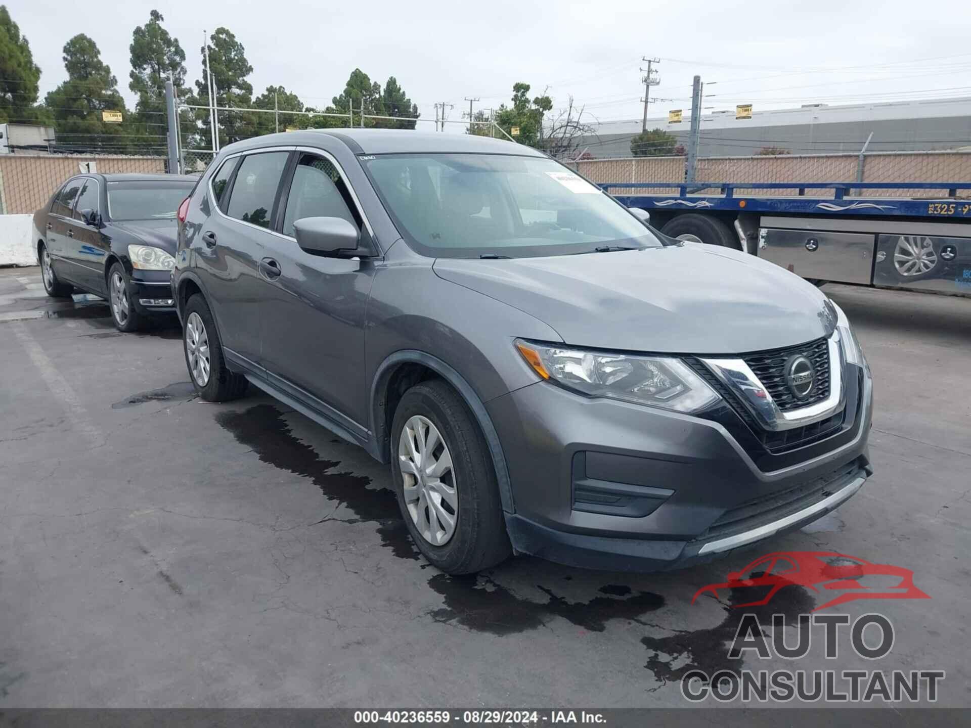 NISSAN ROGUE 2018 - KNMAT2MT2JP582557