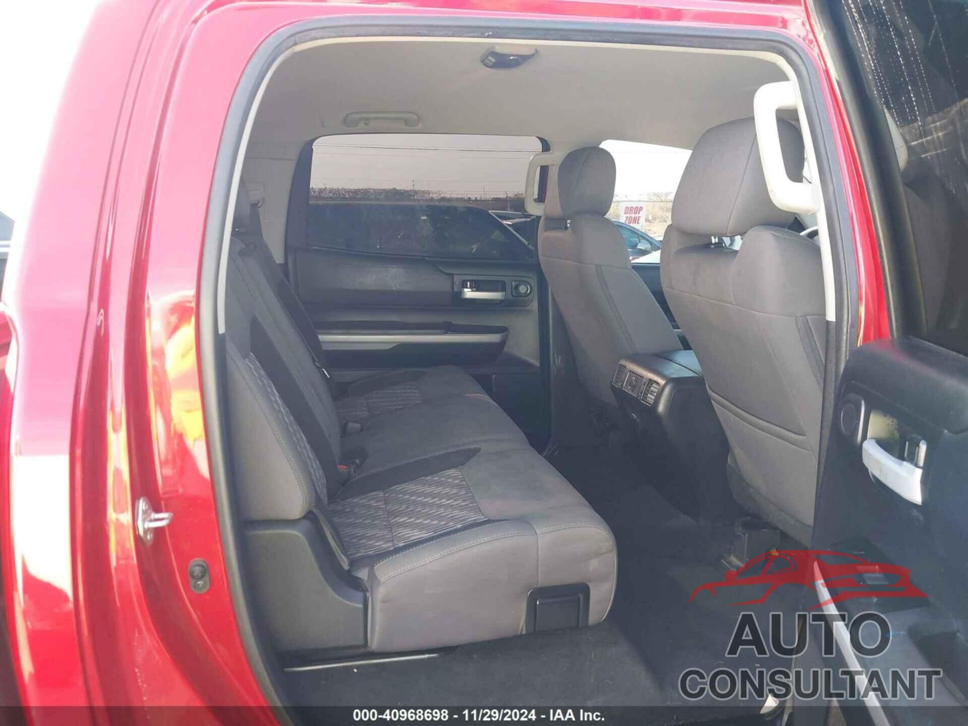 TOYOTA TUNDRA 2019 - 5TFEY5F13KX254310