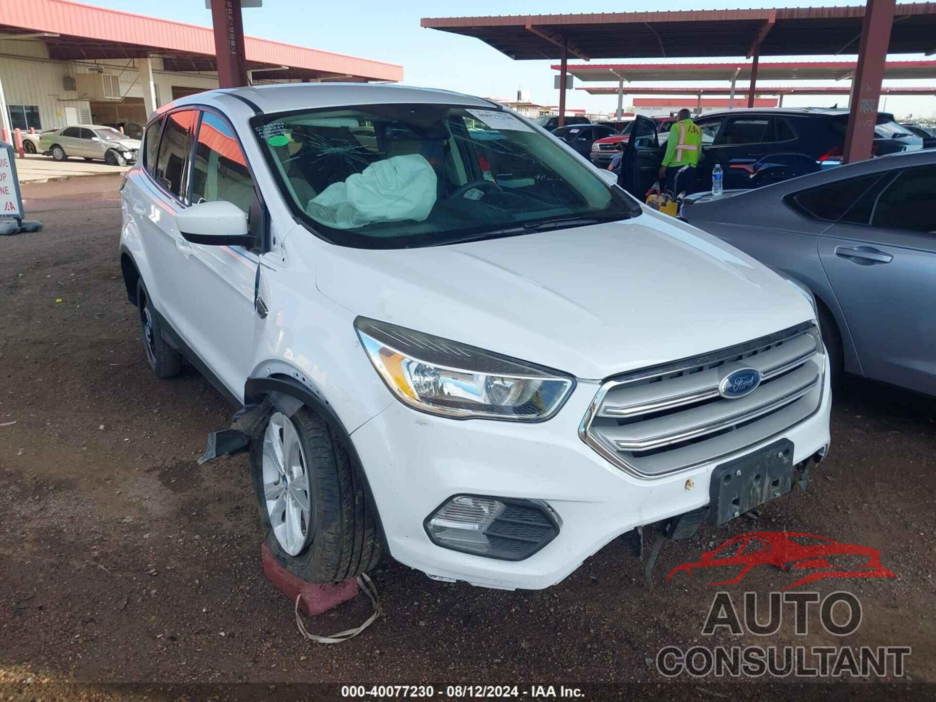 FORD ESCAPE 2019 - 1FMCU0GD7KUA36057