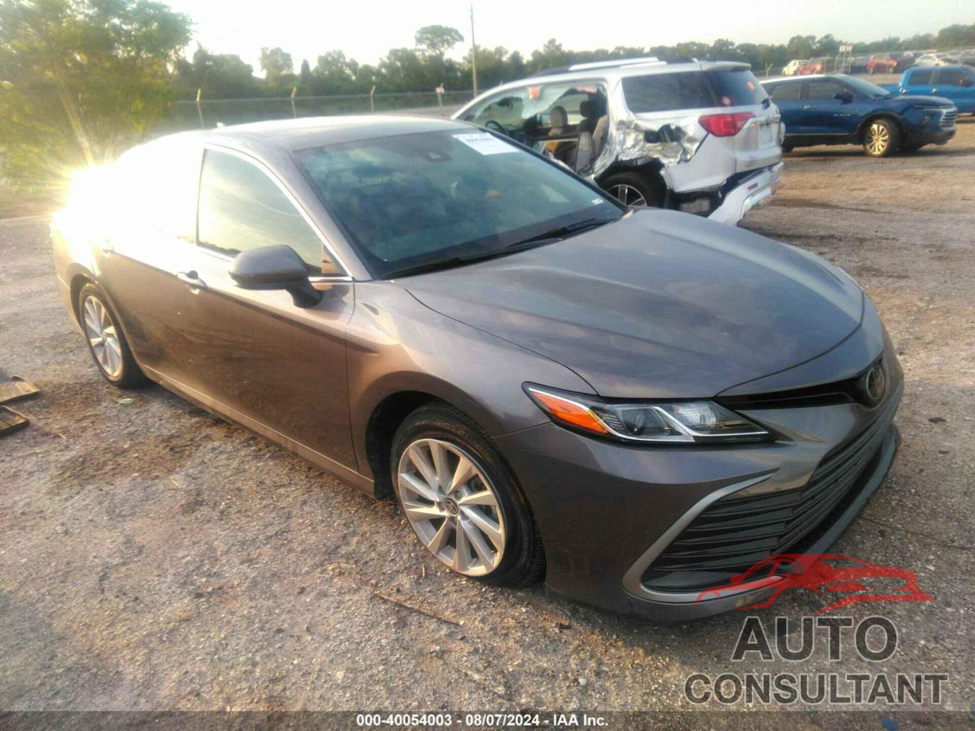 TOYOTA CAMRY 2023 - 4T1C11AK7PU079469