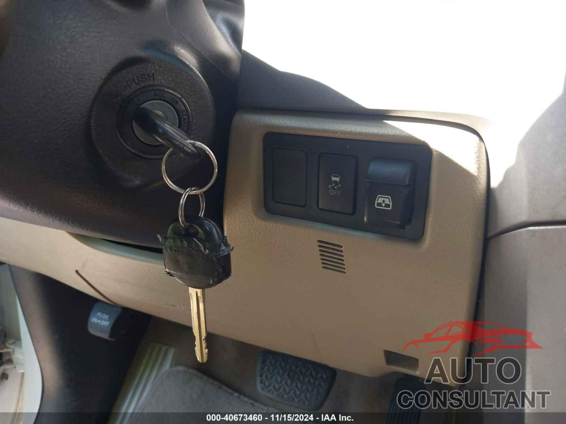 TOYOTA TUNDRA 2010 - 5TFEY5F1XAX097616