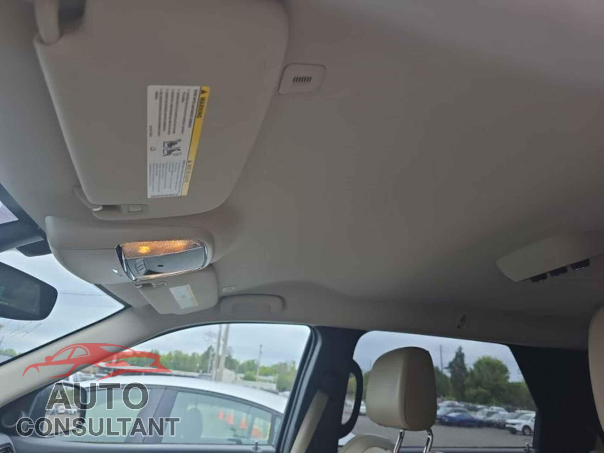 DODGE DURANGO 2021 - 1C4RDJAG2MC682882