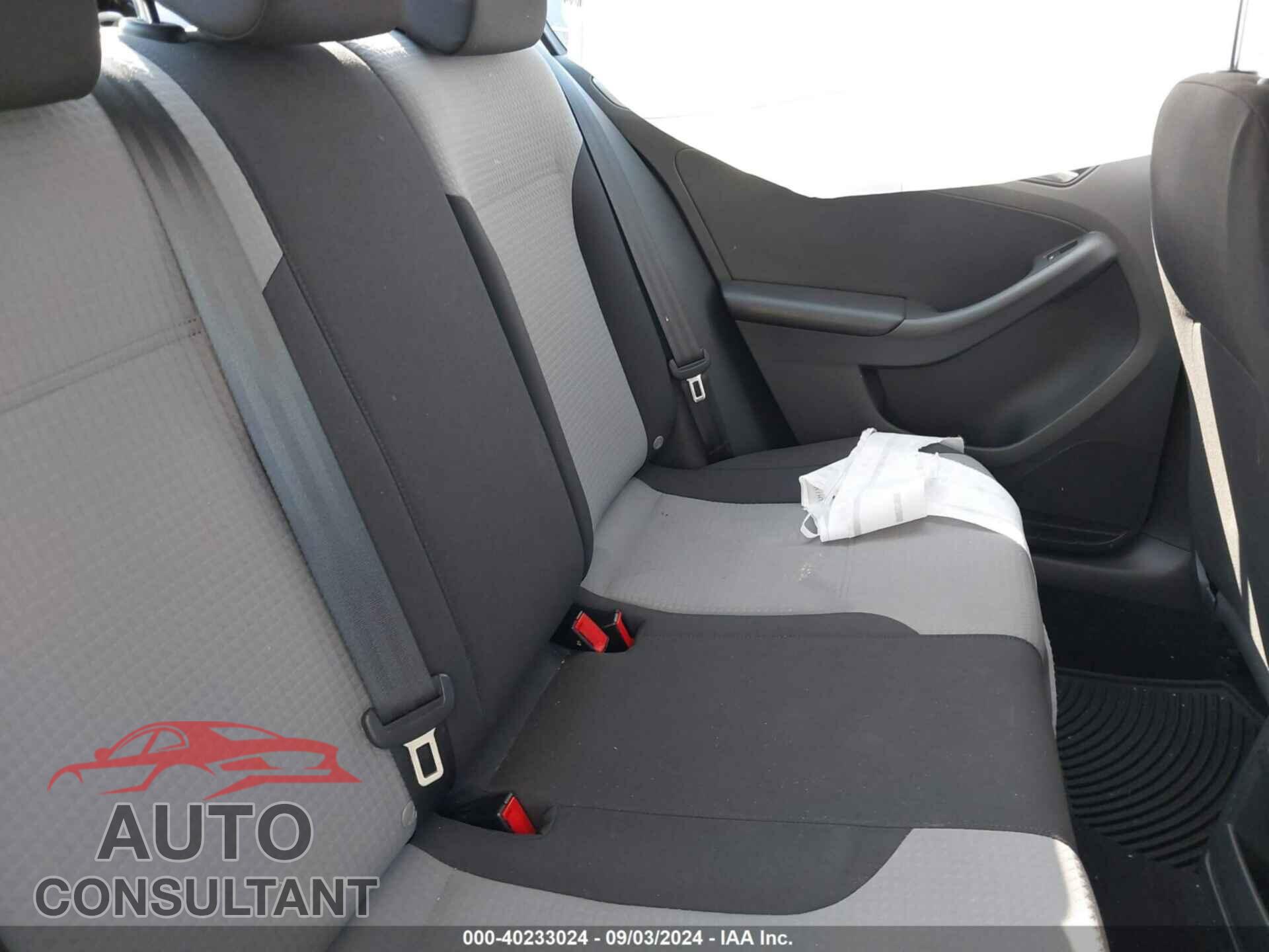 VOLKSWAGEN JETTA 2017 - 3VW2B7AJ2HM326018
