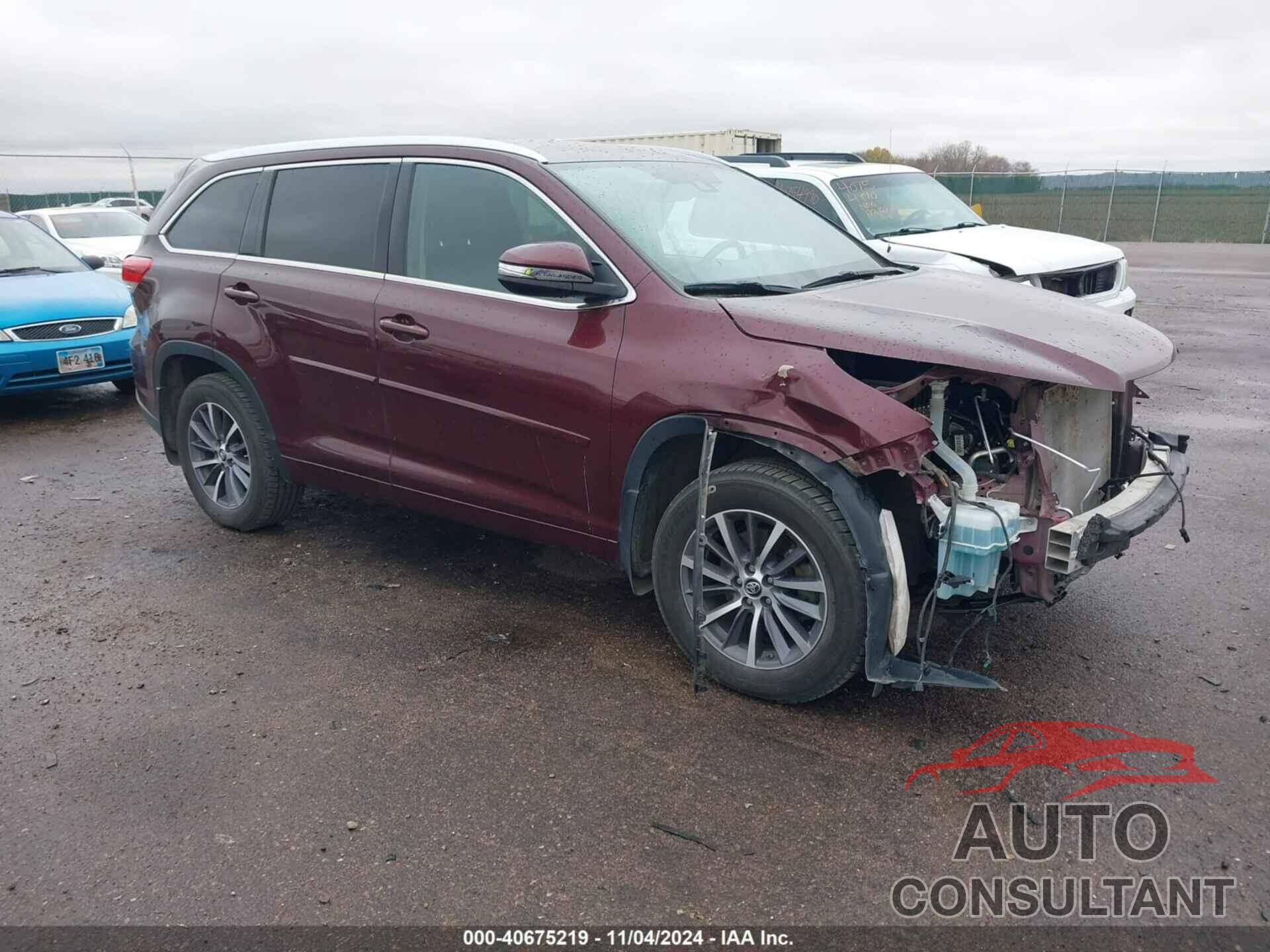 TOYOTA HIGHLANDER 2018 - 5TDJZRFHXJS855461