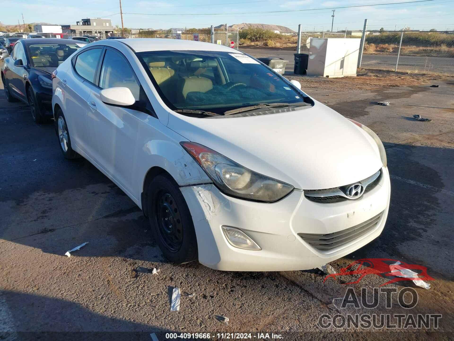 HYUNDAI ELANTRA 2013 - 5NPDH4AE1DH426686