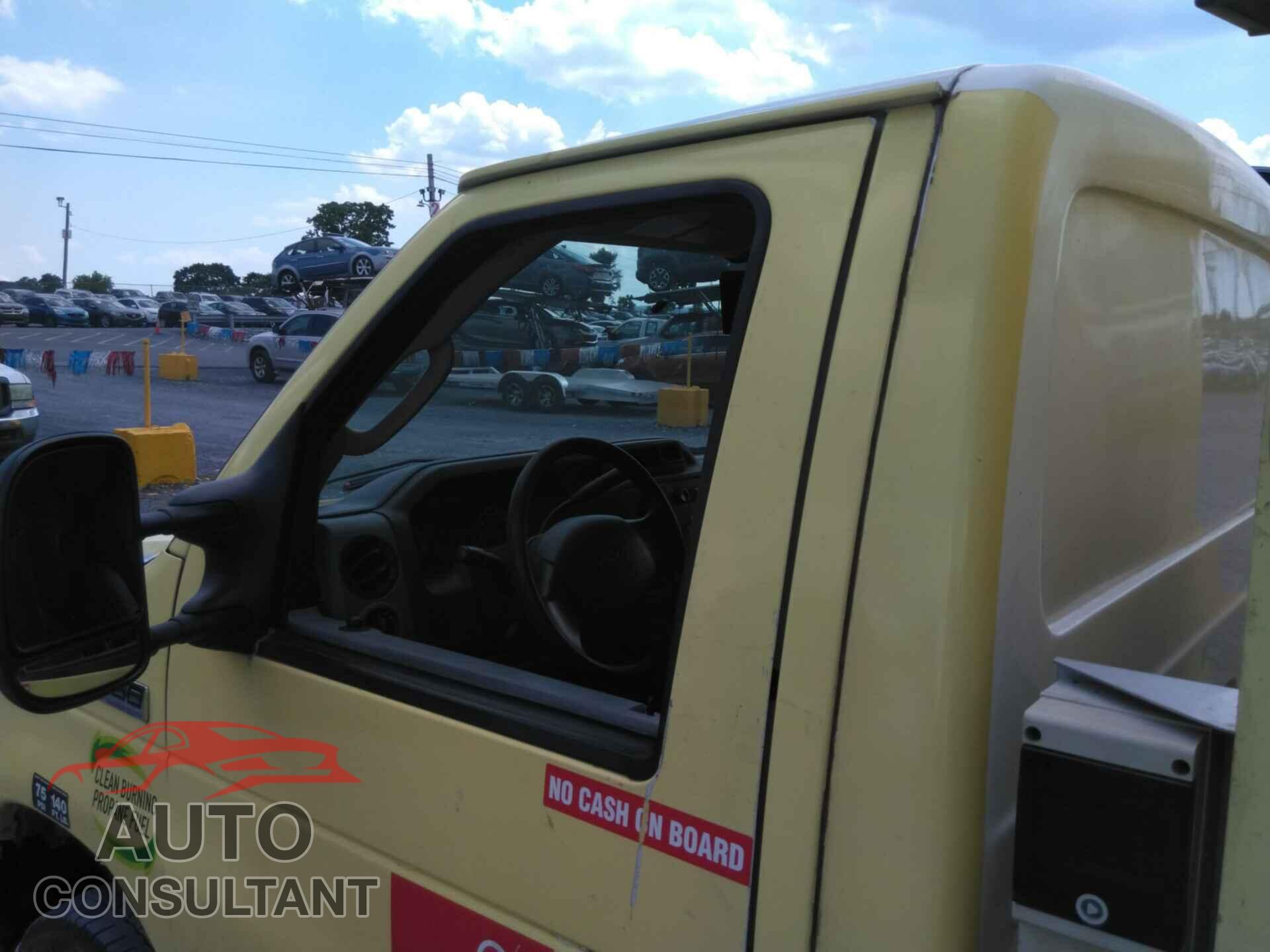 FORD E-450 CUTAWAY 2017 - 1FDXE4FS8HDC69105