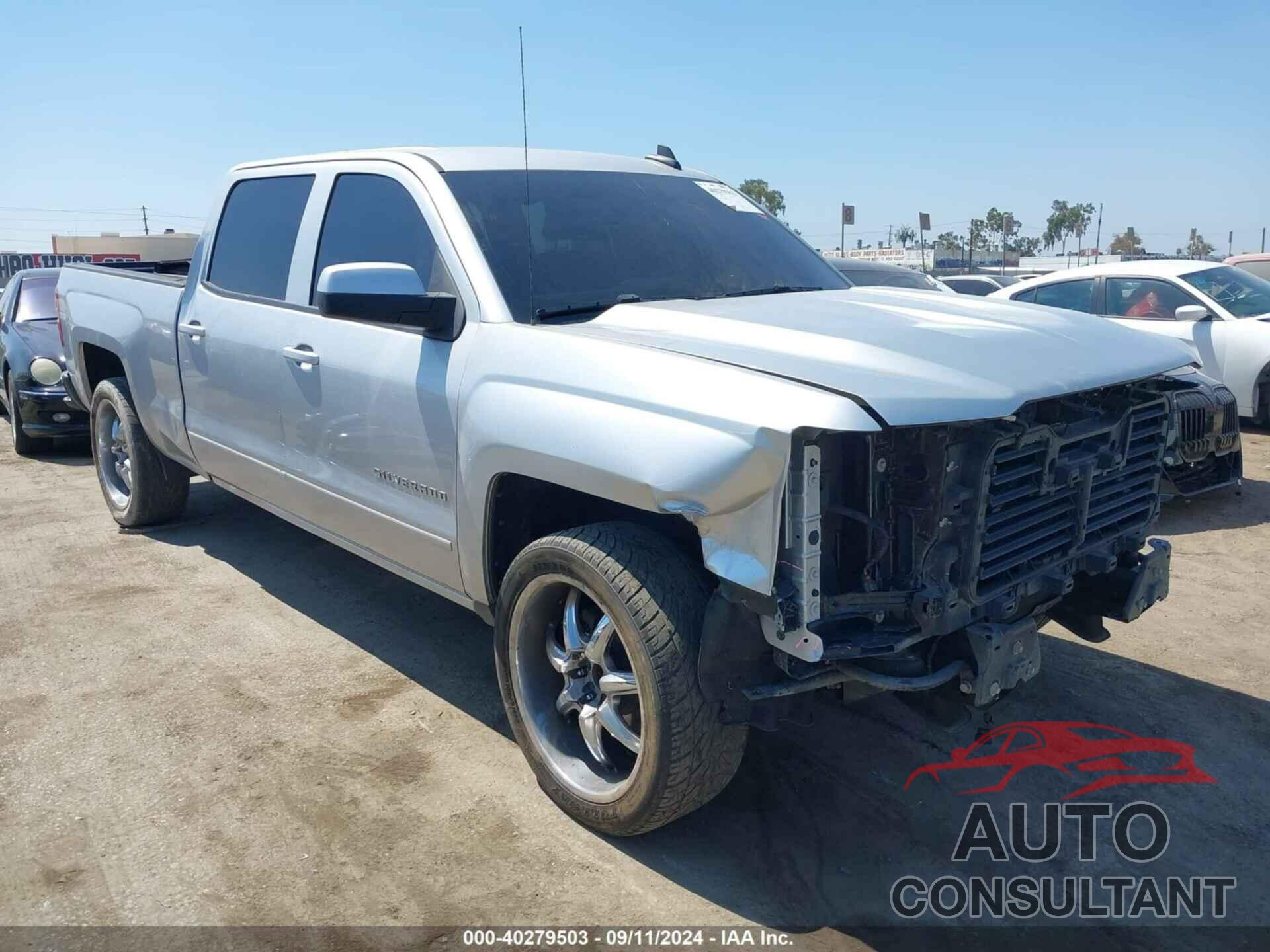 CHEVROLET SILVERADO 1500 2018 - 3GCPCREC2JG379531