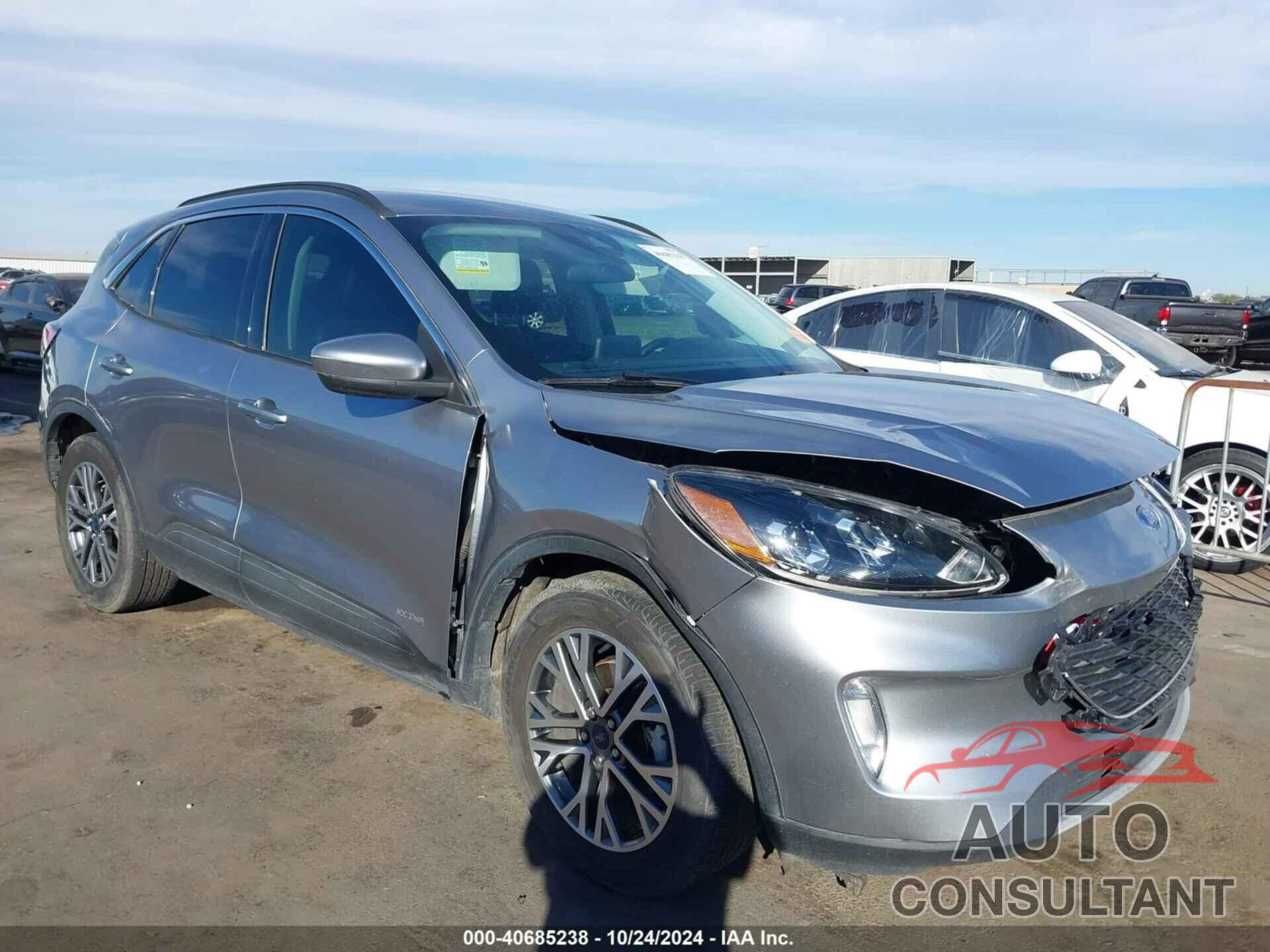 FORD ESCAPE 2022 - 1FMCU0H68NUA14802