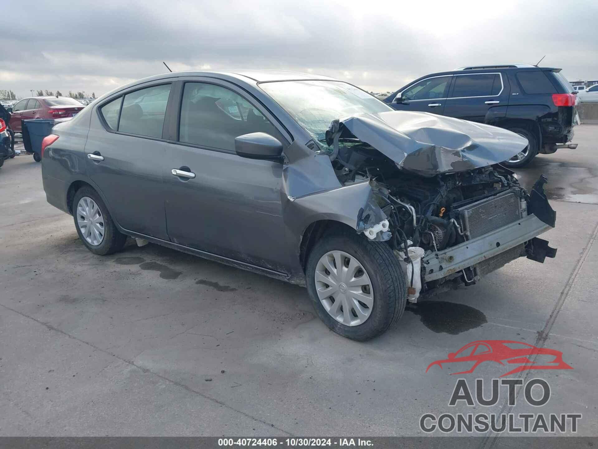 NISSAN VERSA 2018 - 3N1CN7AP5JL881093