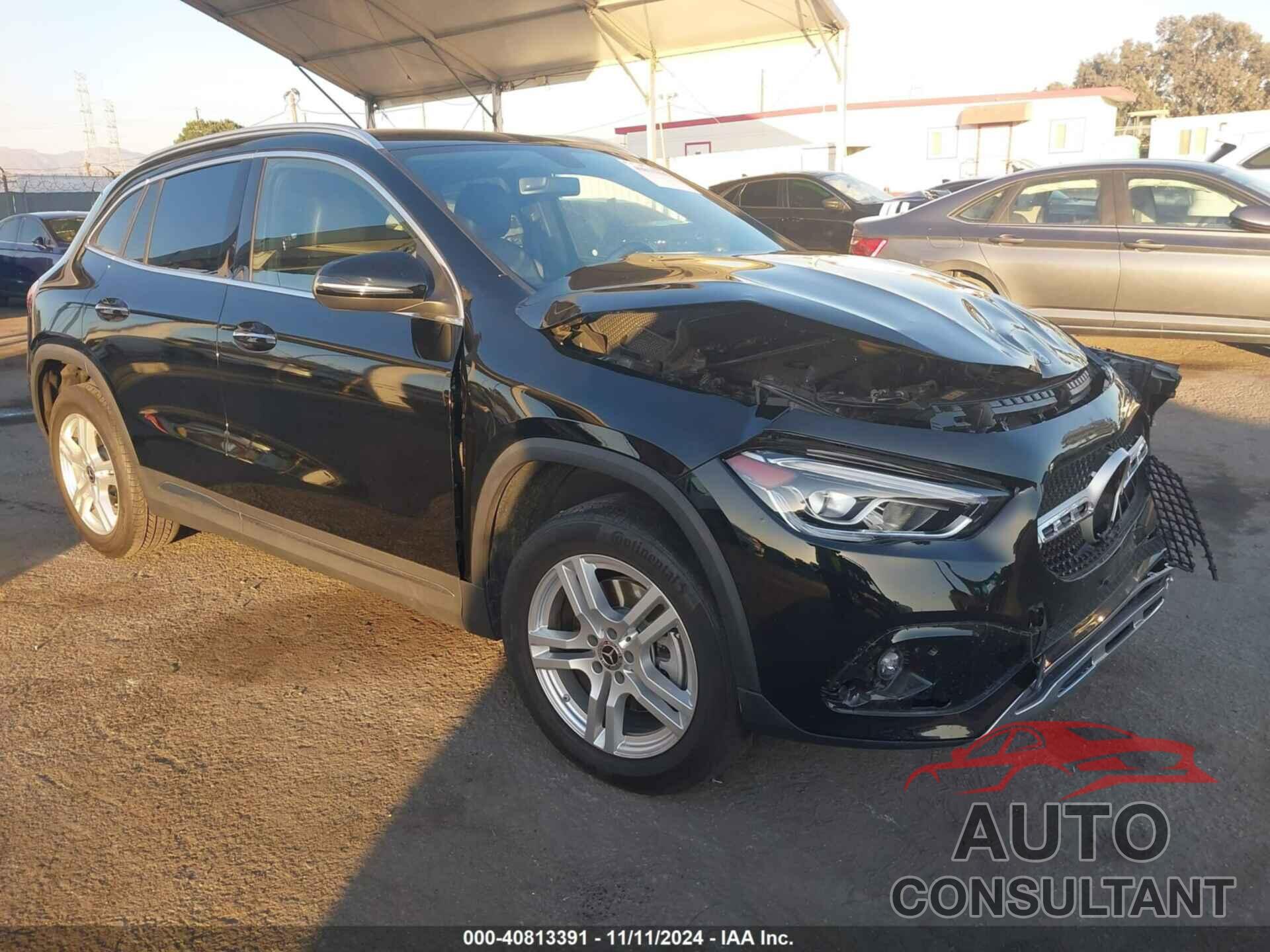 MERCEDES-BENZ GLA 250 2023 - W1N4N4HB1PJ444002