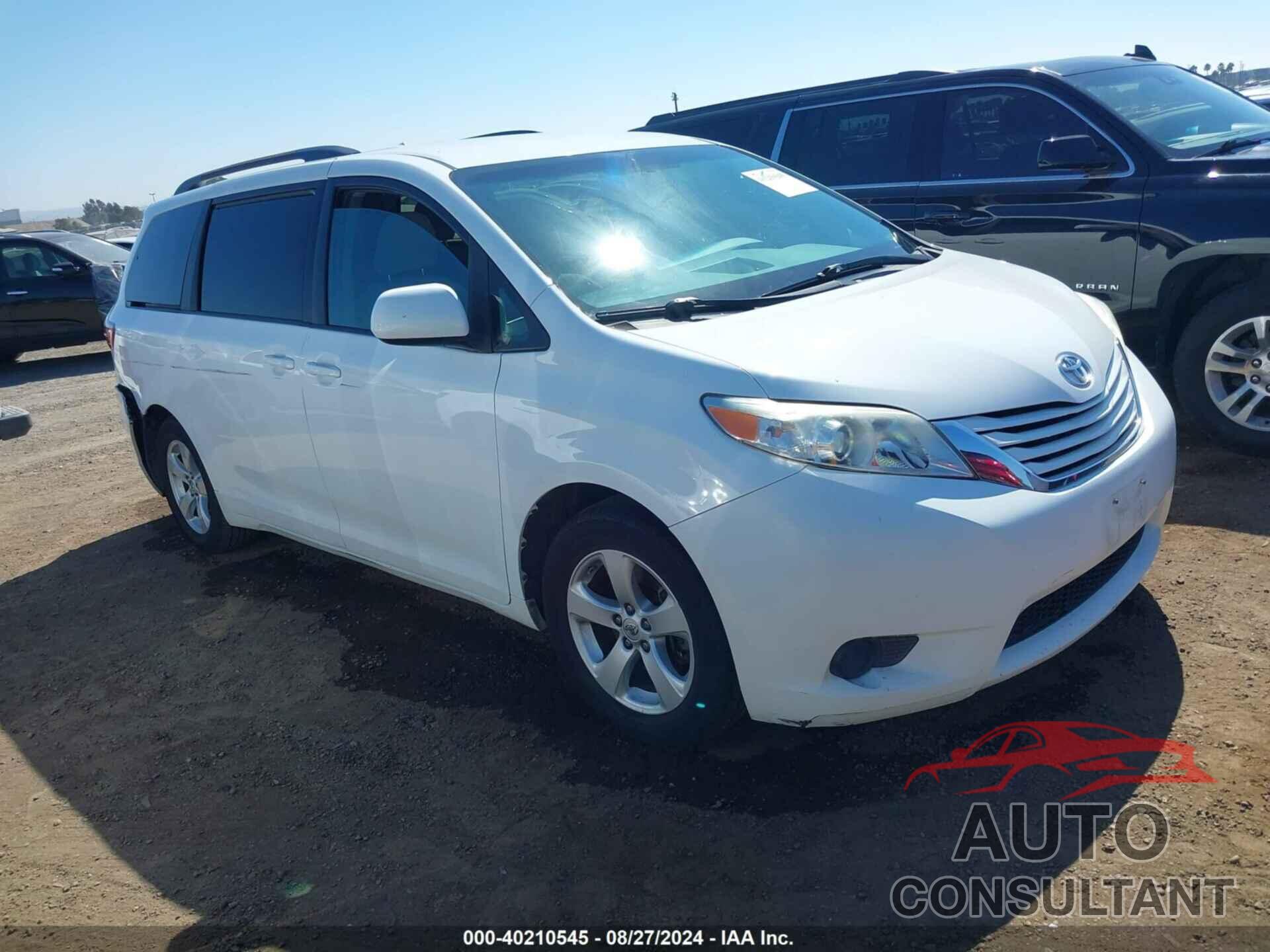 TOYOTA SIENNA 2017 - 5TDKZ3DC5HS803075