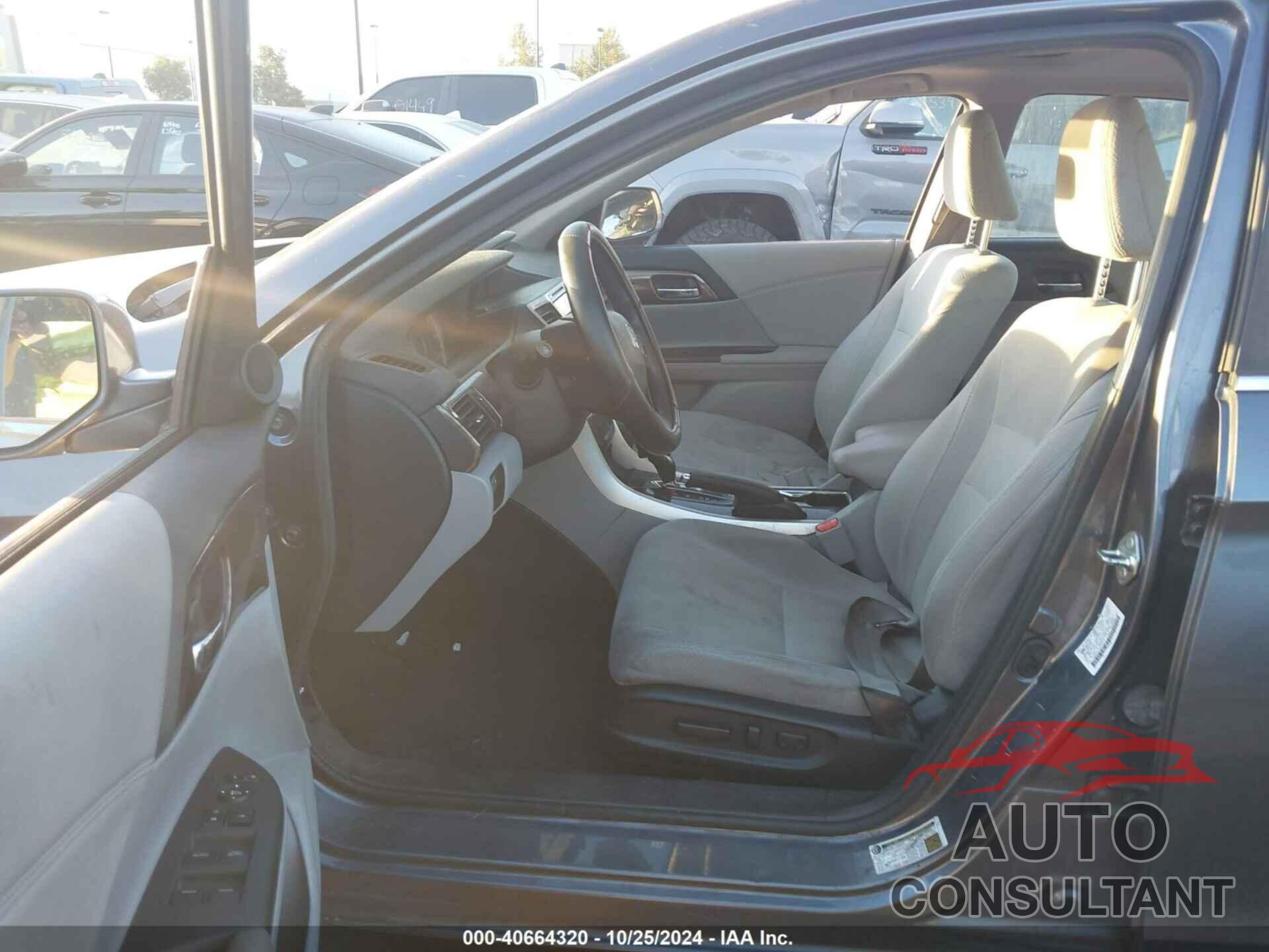 HONDA ACCORD 2017 - 1HGCR2F7XHA179111