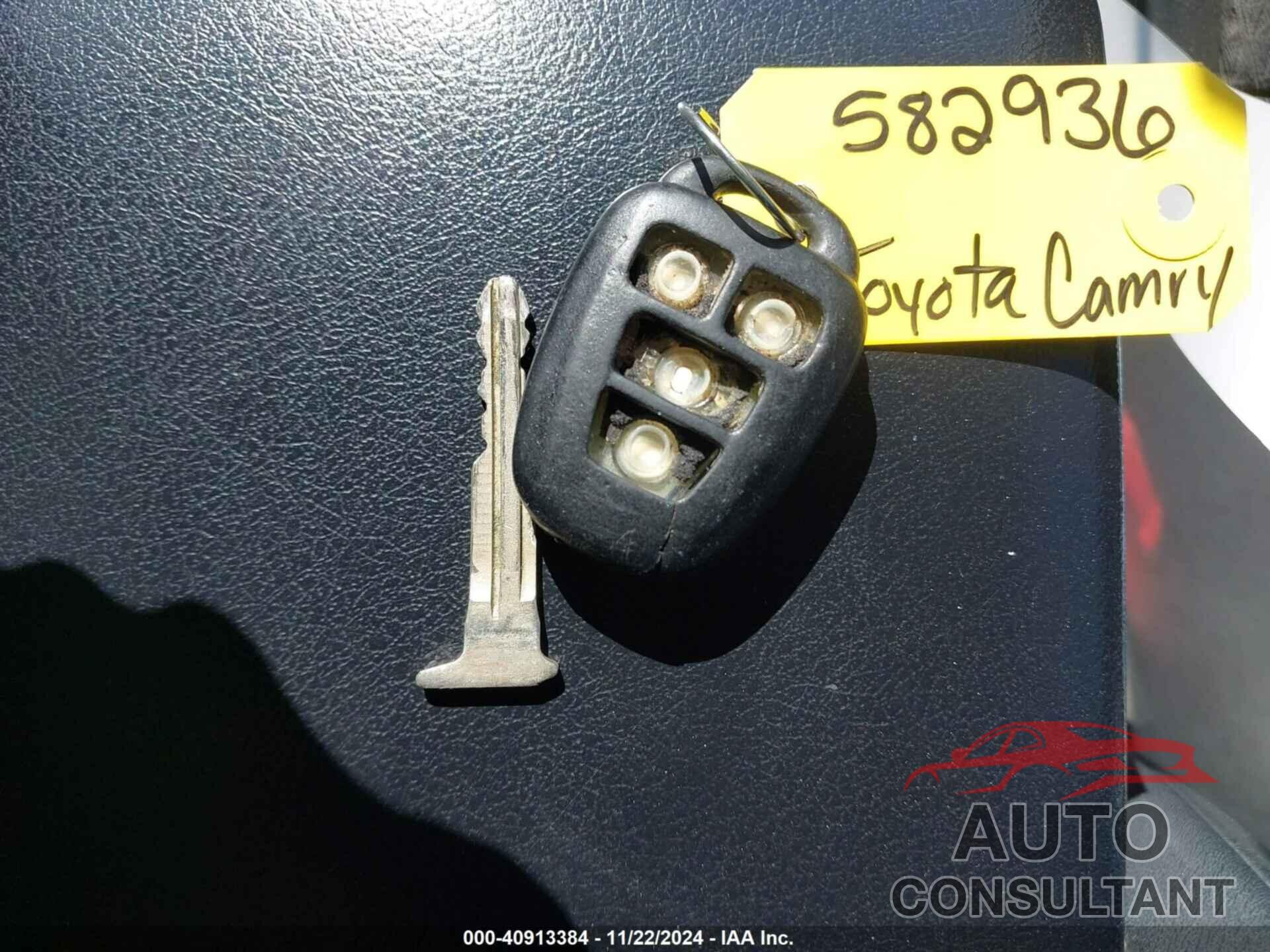TOYOTA CAMRY 2012 - 4T1BF1FK7CU582936