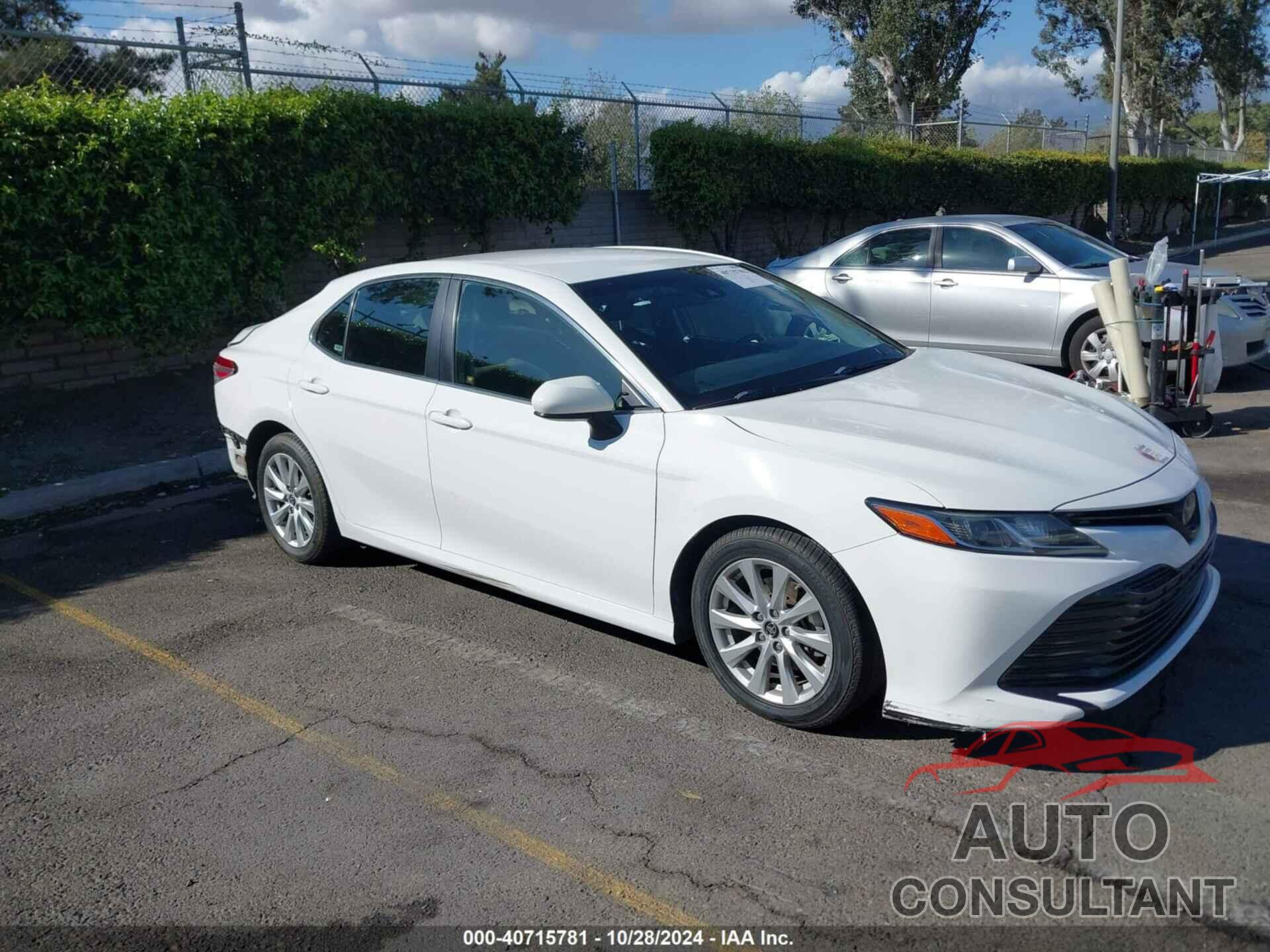 TOYOTA CAMRY 2018 - JTNB11HK3J3050338