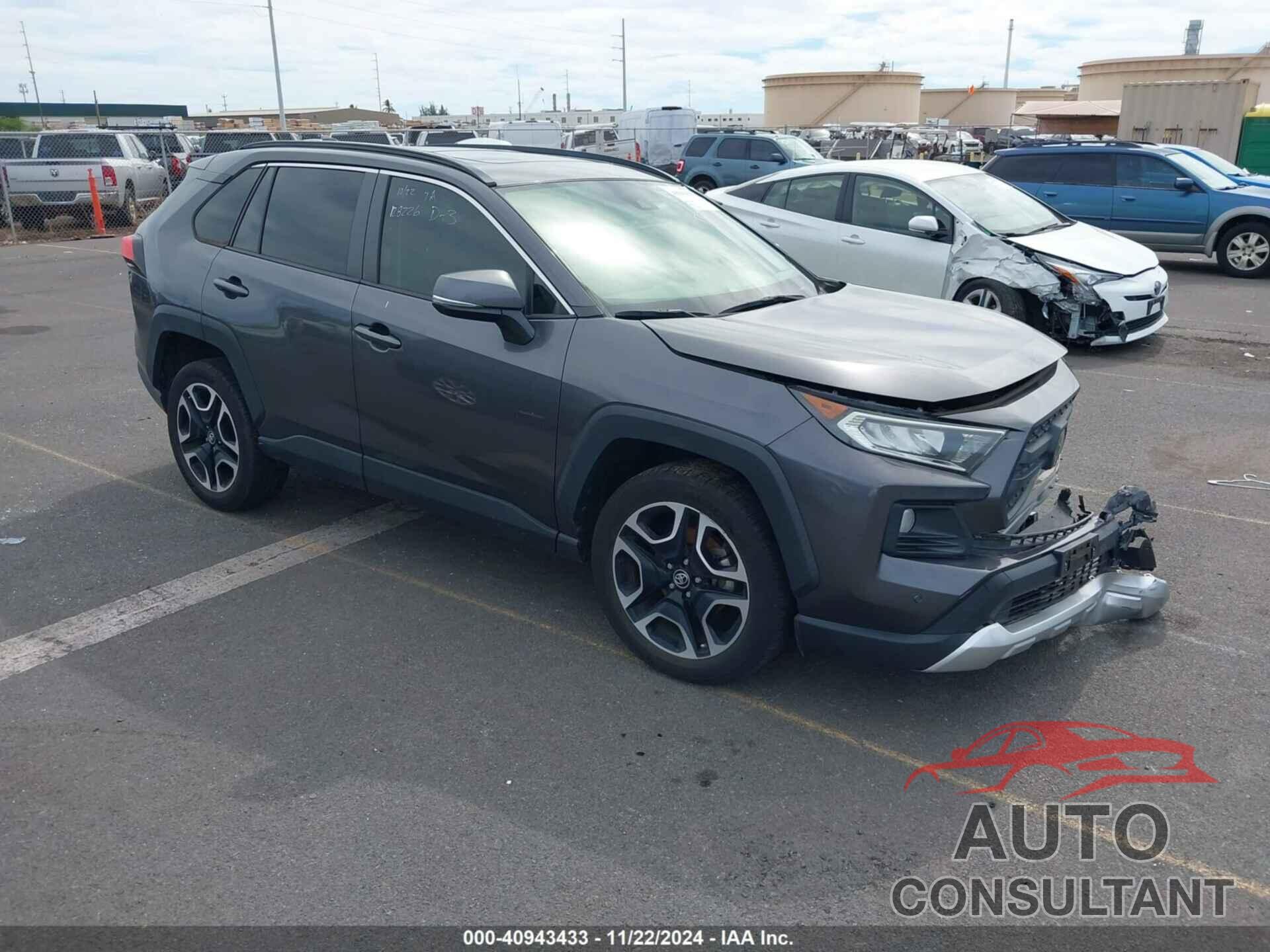 TOYOTA RAV4 2019 - JTMJ1RFV3KJ007854