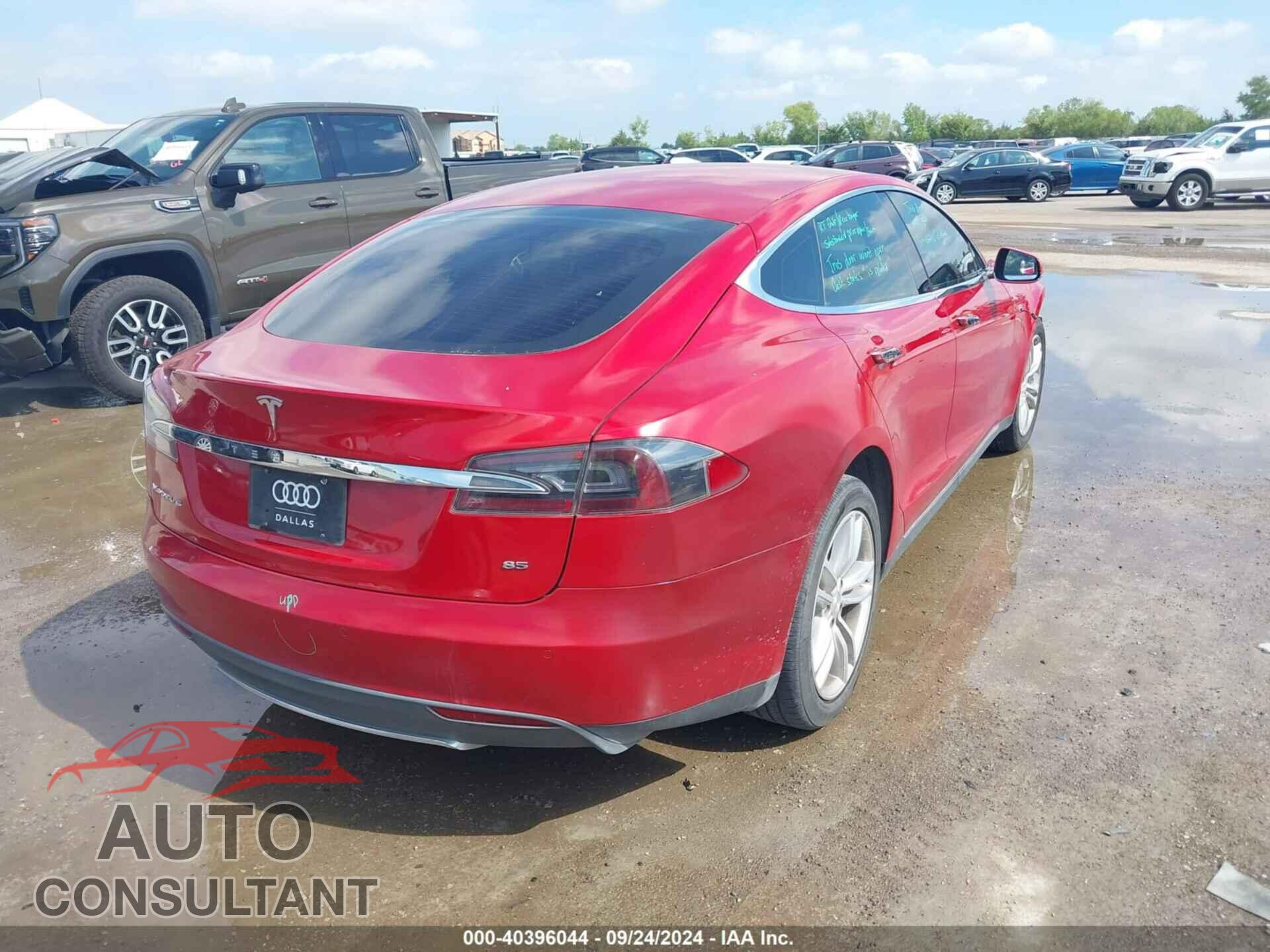 TESLA MODEL S 2014 - 5YJSA1H18EFP42406