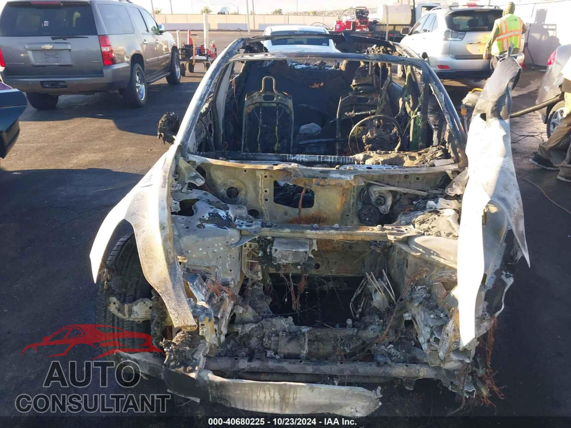 TESLA MODEL 3 2021 - 5YJ3E1EA7MF051704