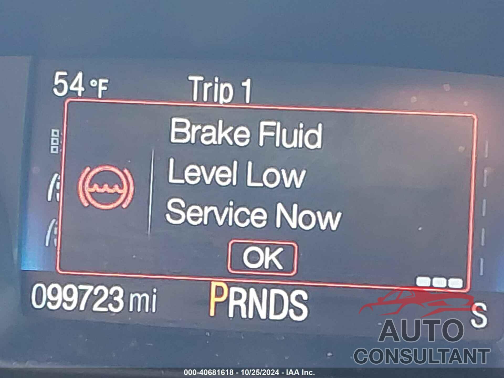 FORD ESCAPE 2018 - 1FMCU0GD3JUB16910