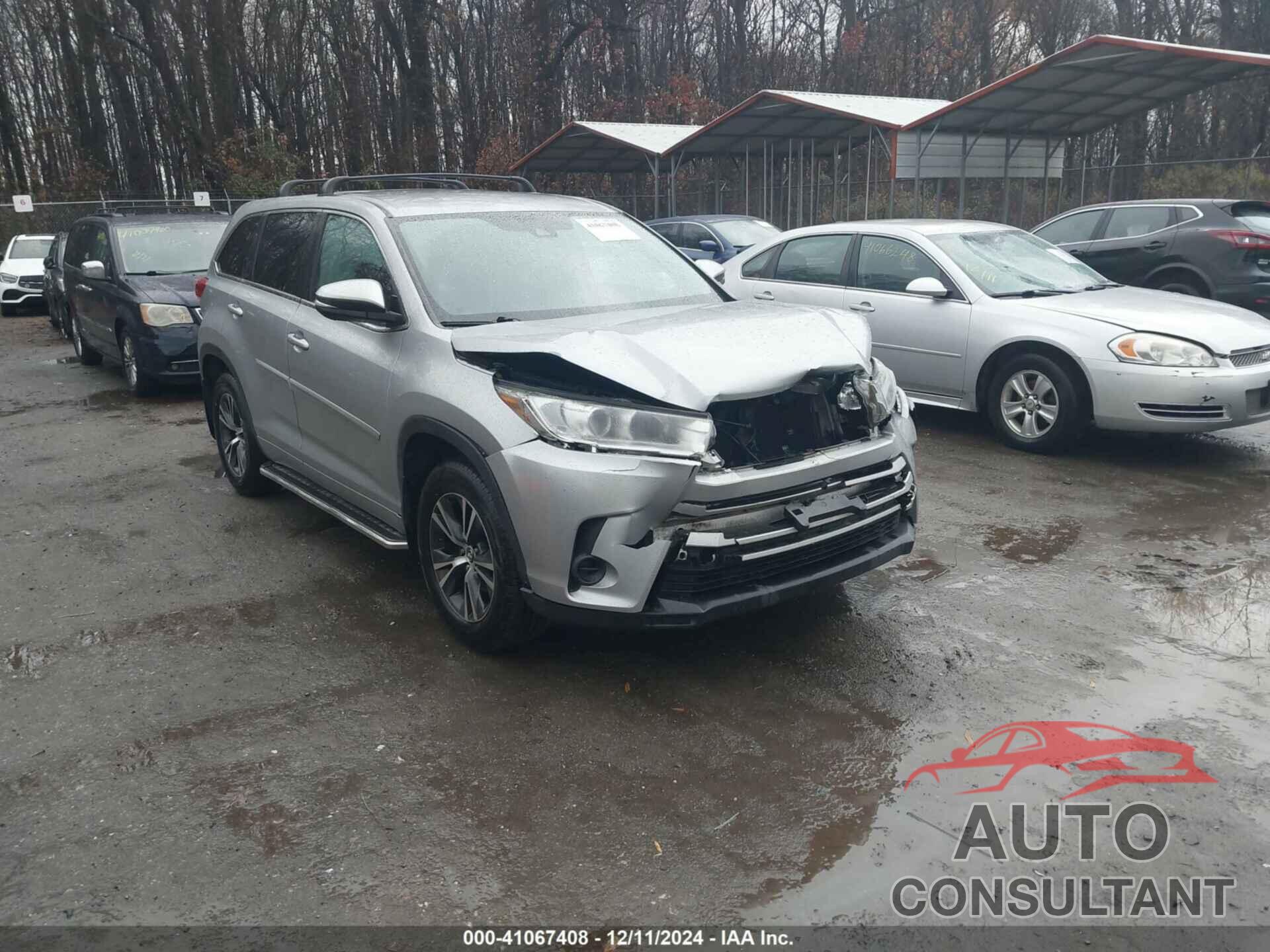 TOYOTA HIGHLANDER 2017 - 5TDZARFH7HS025377