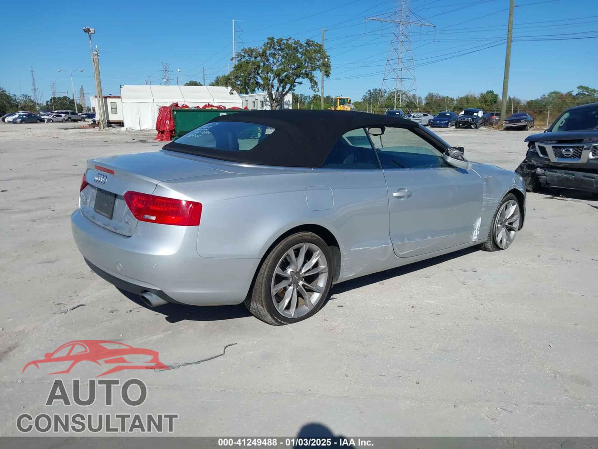 AUDI A5 2013 - WAULFAFH1DN001095