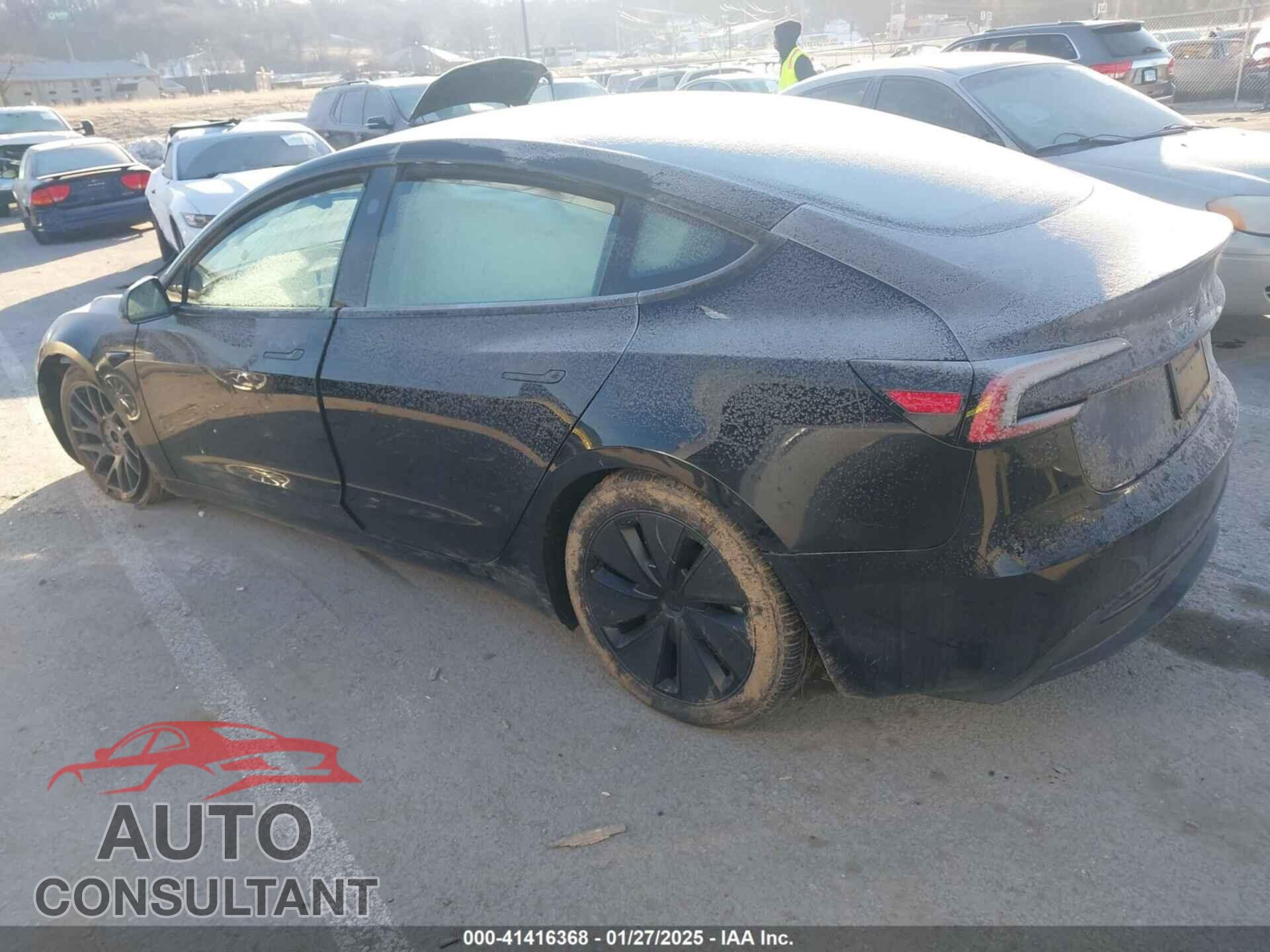 TESLA MODEL 3 2024 - 5YJ3E1EA8RF766983