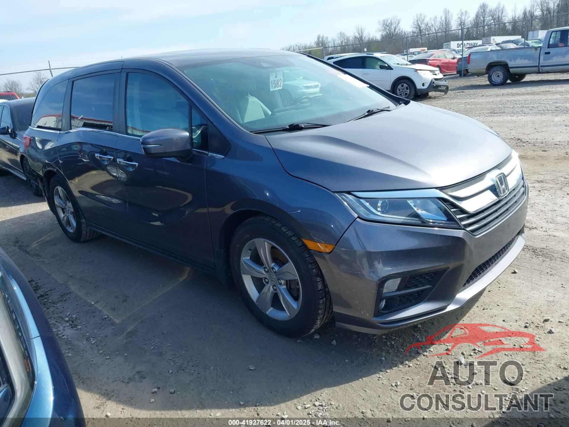 HONDA ODYSSEY 2018 - 5FNRL6H77JB101803