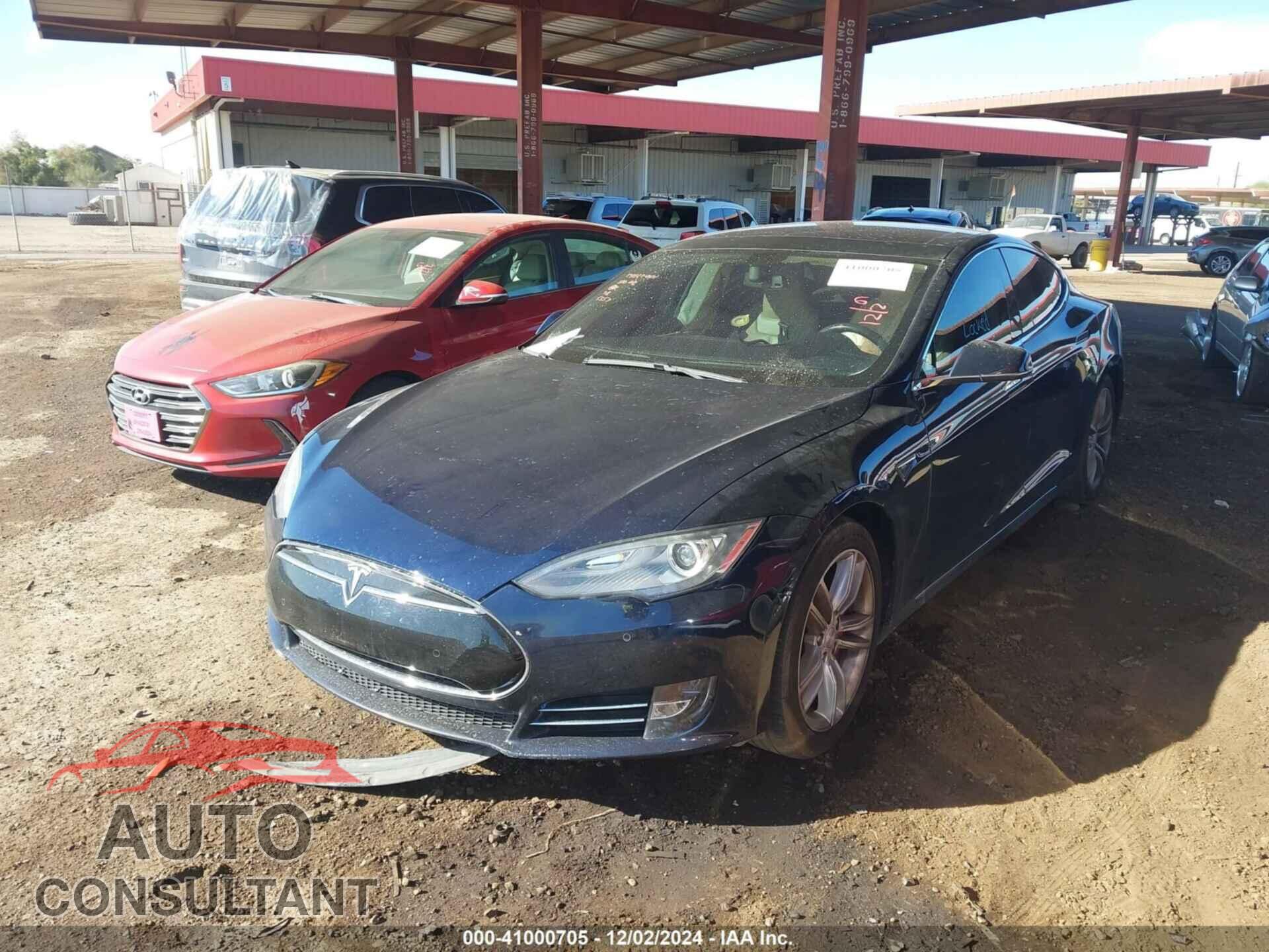 TESLA MODEL S 2014 - 5YJSA1H13EFP45357