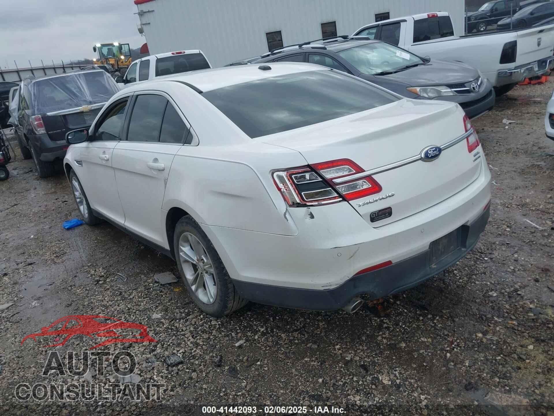 FORD TAURUS 2013 - 1FAHP2E88DG214813