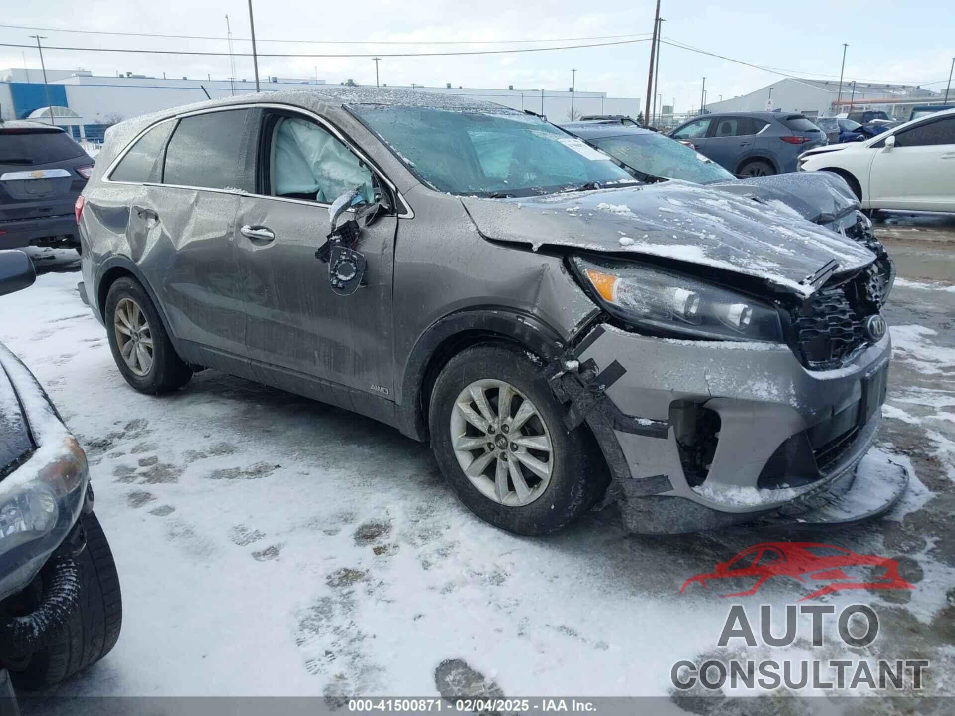 KIA SORENTO 2019 - 5XYPGDA58KG556548