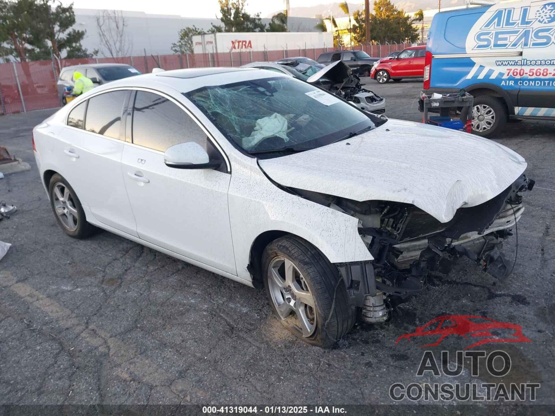 VOLVO S60 2012 - YV1622FS7C2041060