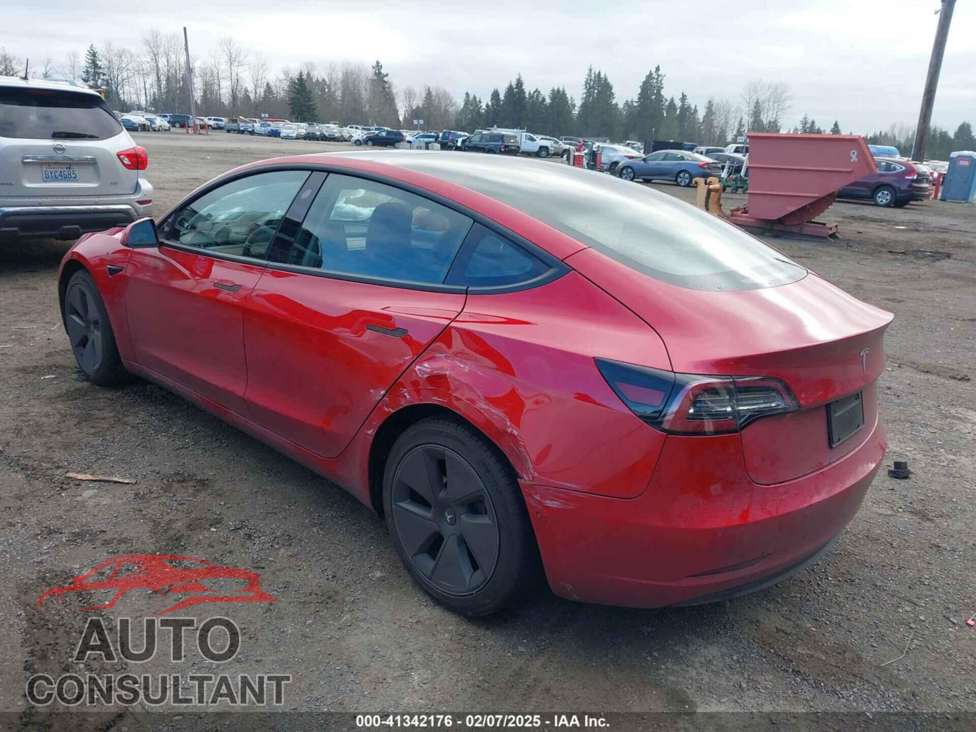 TESLA MODEL 3 2021 - 5YJ3E1EA1MF961543